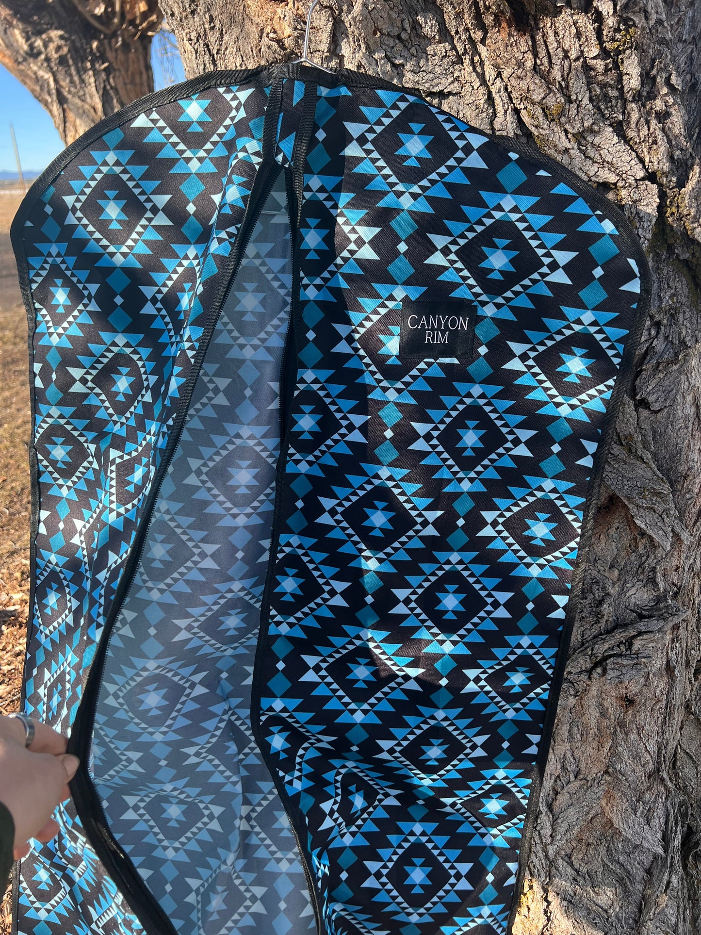 Garment Bags By Canyon Rim Show Pads