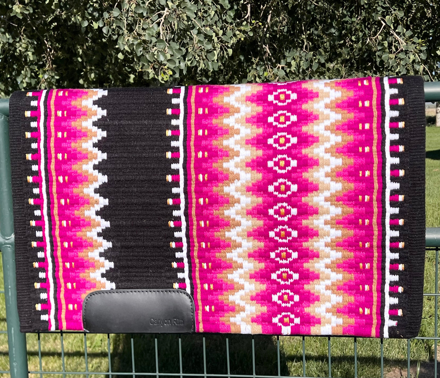 Beautiful oversized custom show pad 34x42