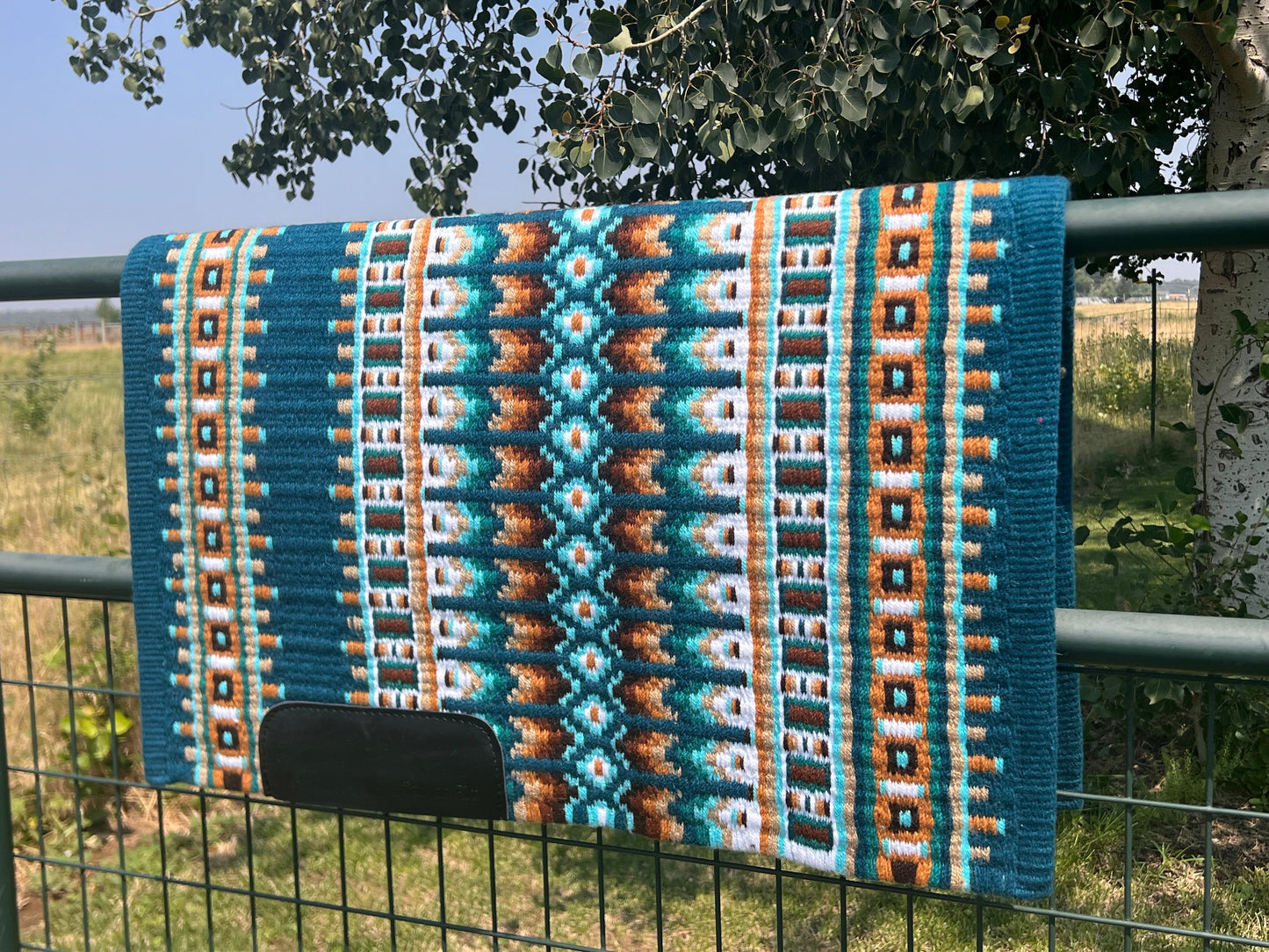 The Waylon Oversized Show Pad
