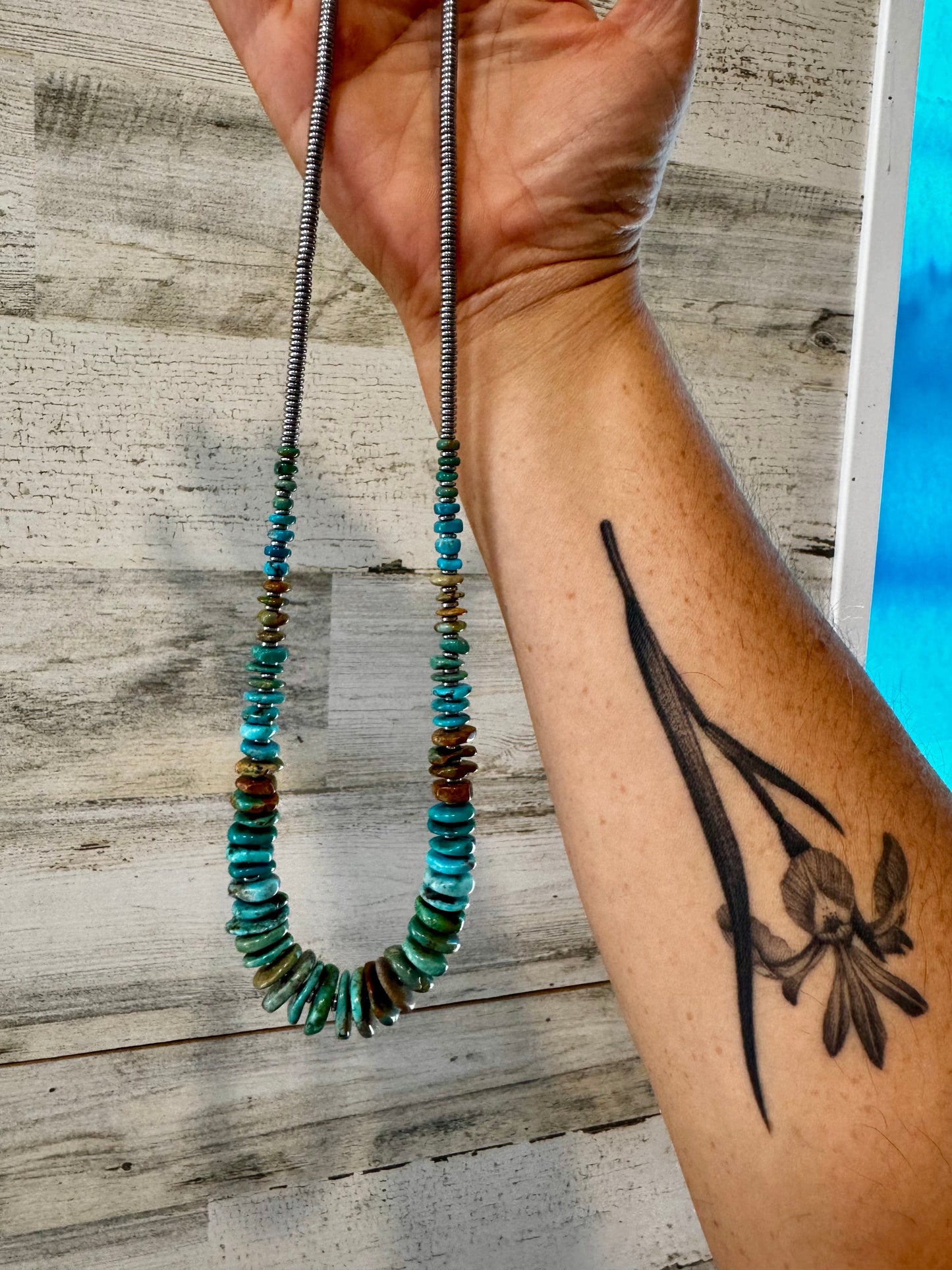 Tri-Color Turquoise & Hematite Necklace – 23"