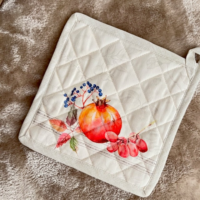 Elderberry and Pomegranate Off White Shabby Chic Oven Mit Set