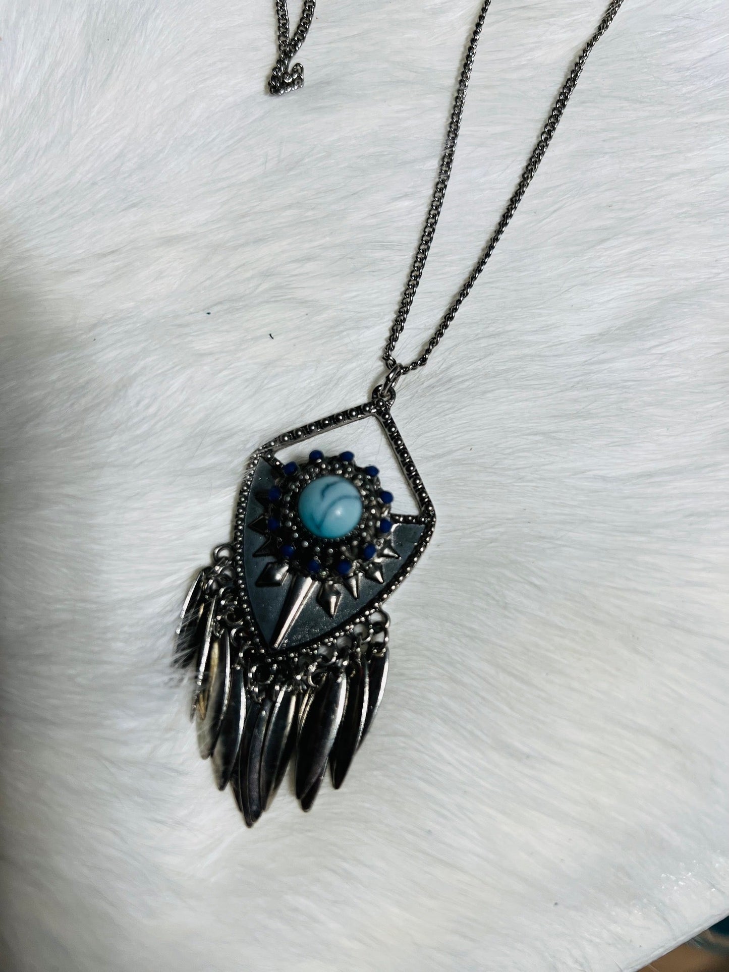 Arrowhead Necklace with Feather Charms and Mini Semi-Stone Earrings
