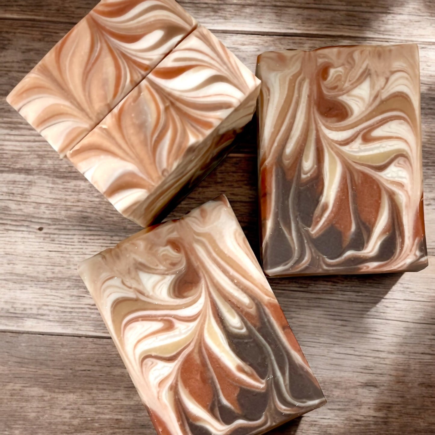 Golden Waves (Sandalwood & Vanilla)