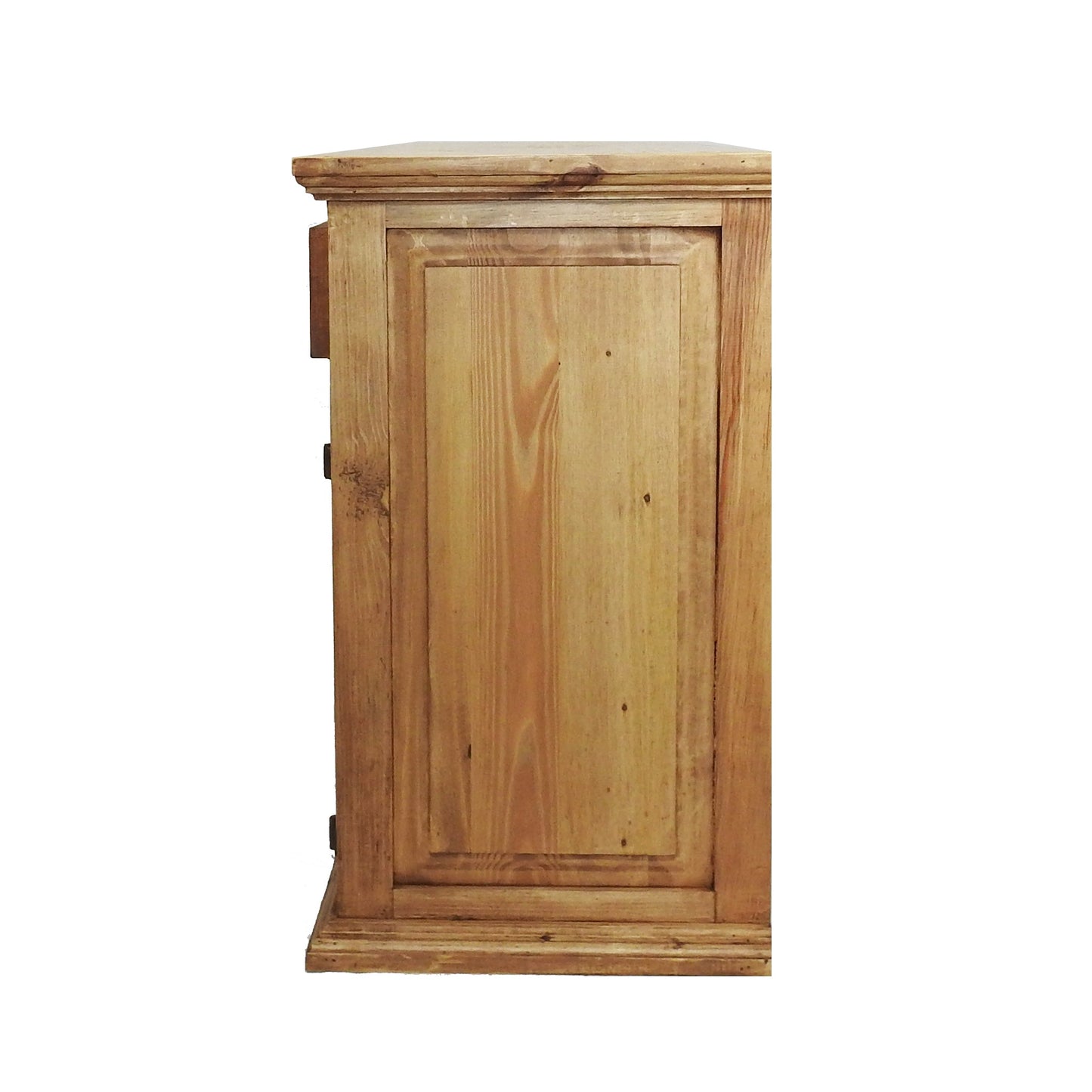 Traditional Medium Rustic Buffet