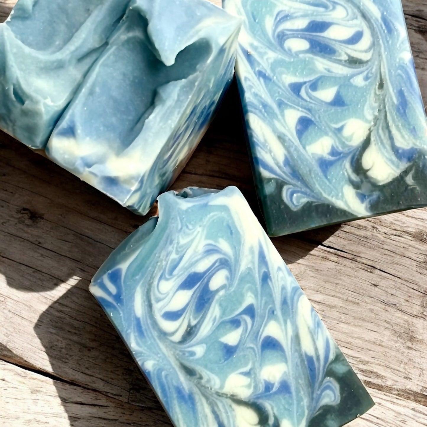 Blue Lakes (Blue Lavender & Palmarosa)