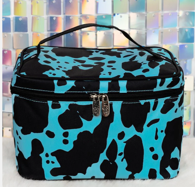 TURQUOISE Milkin it Train Case