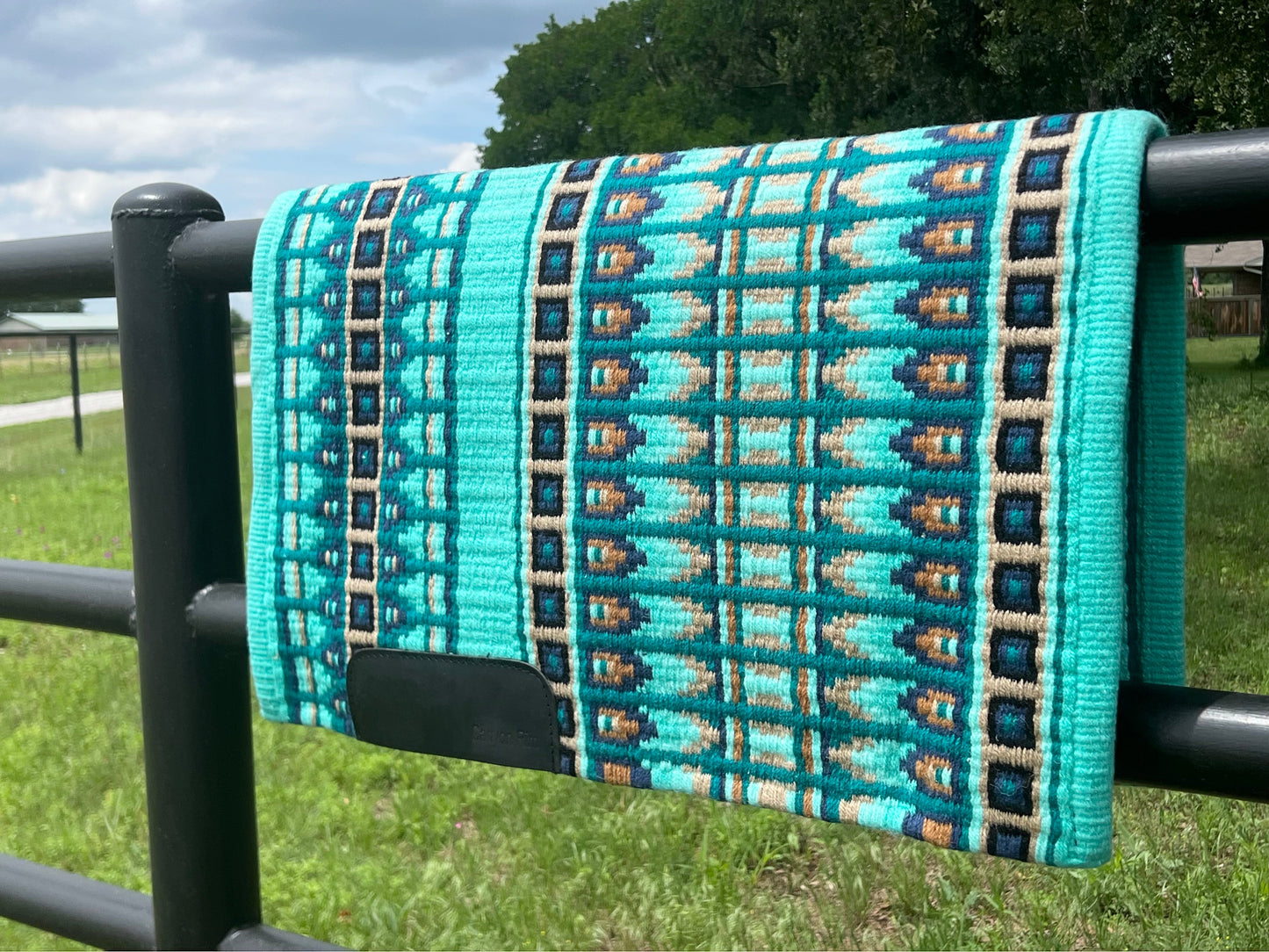 Beautiful oversized show pad
