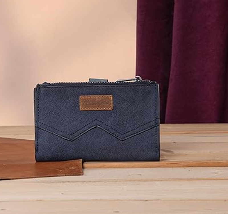 Wrangler "W" Stitch Card Holder Bi-Fold Wallet