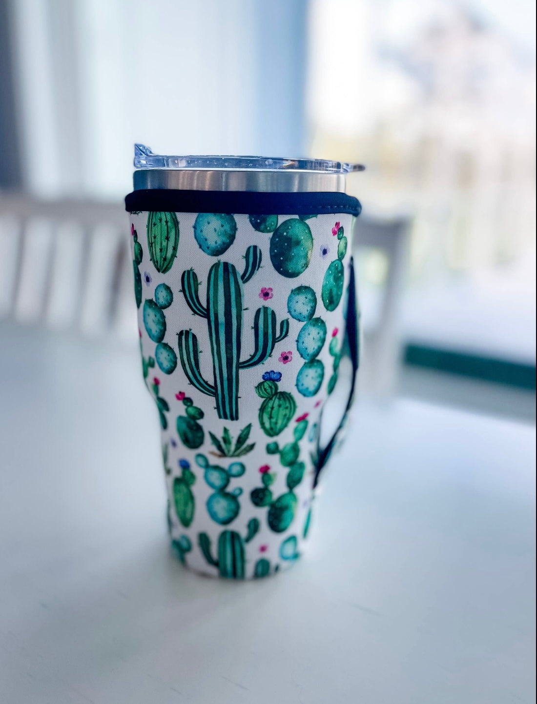 Tumbler Sleeve with Handle