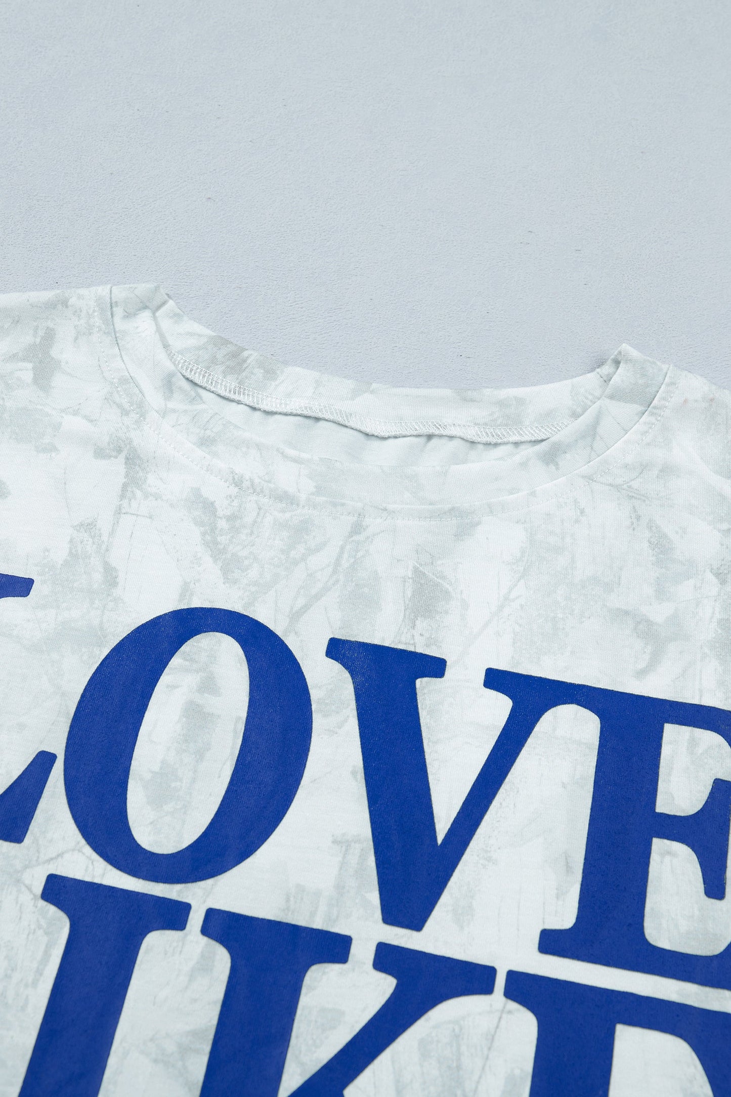 Love Like Jesus Camo Oversize Graphic T-Shirt