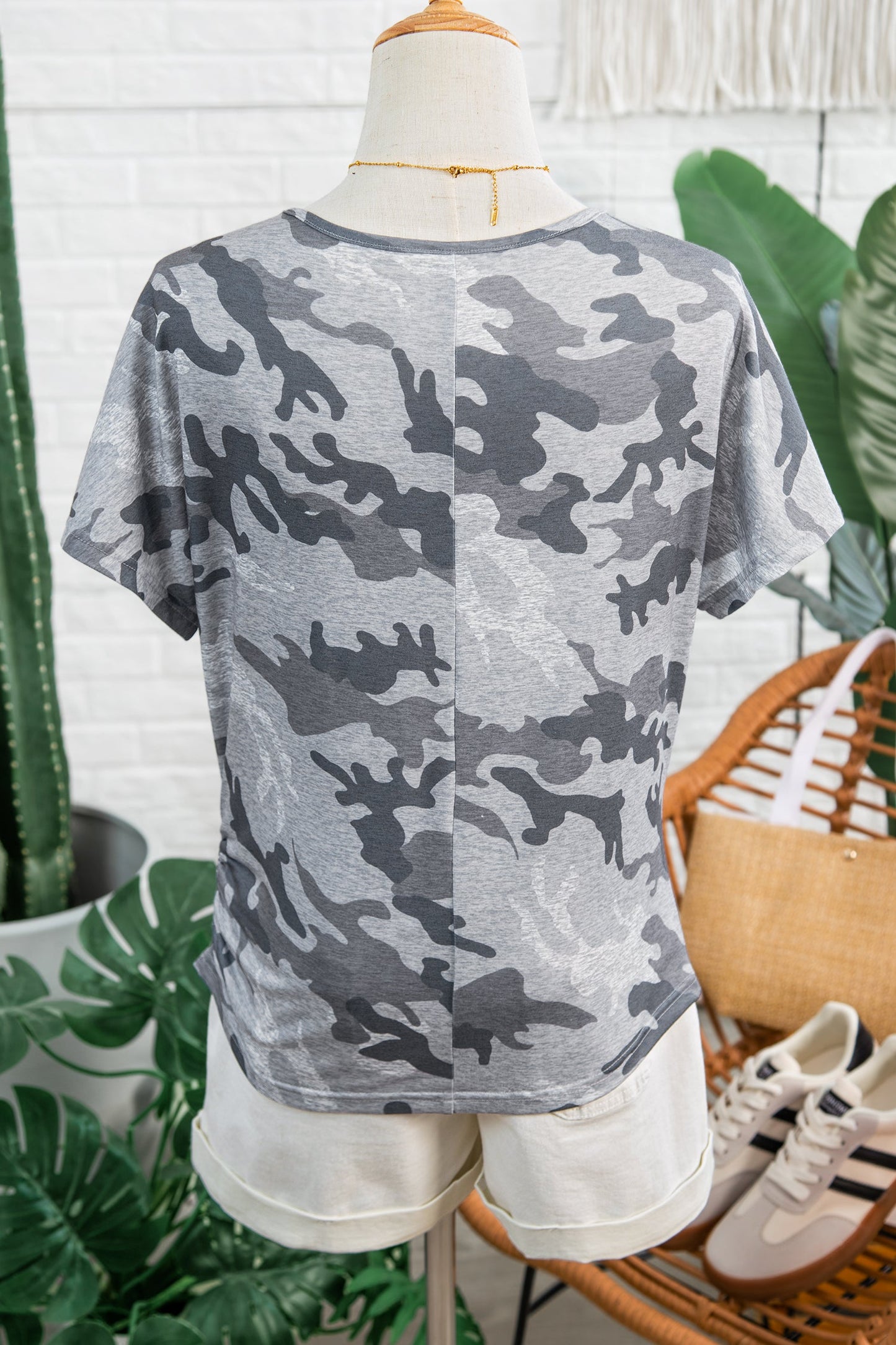 Camo Short Sleeve Round Neck T-Shirt