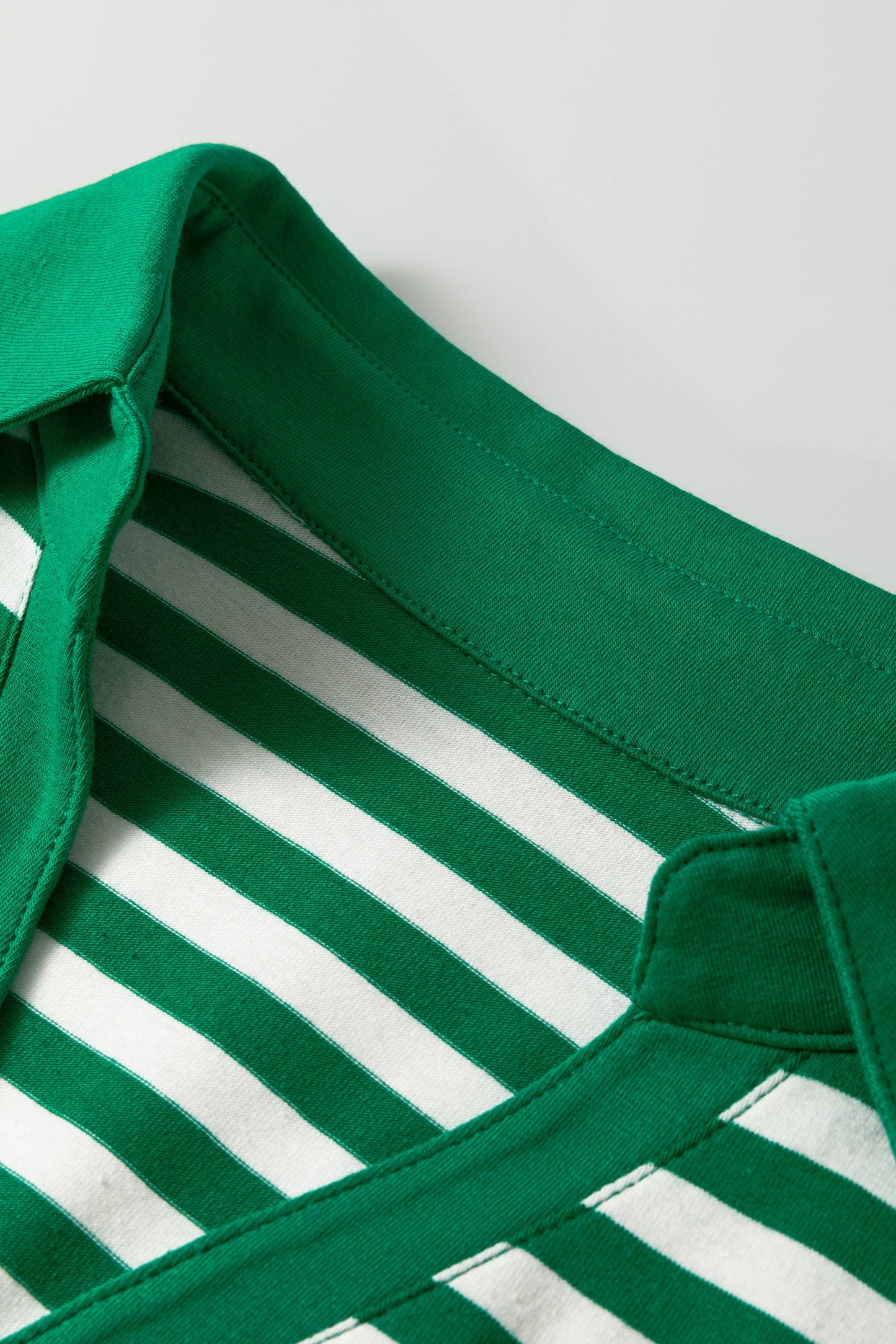 Stripe Collared V-Neck Short Puff Sleeve Top