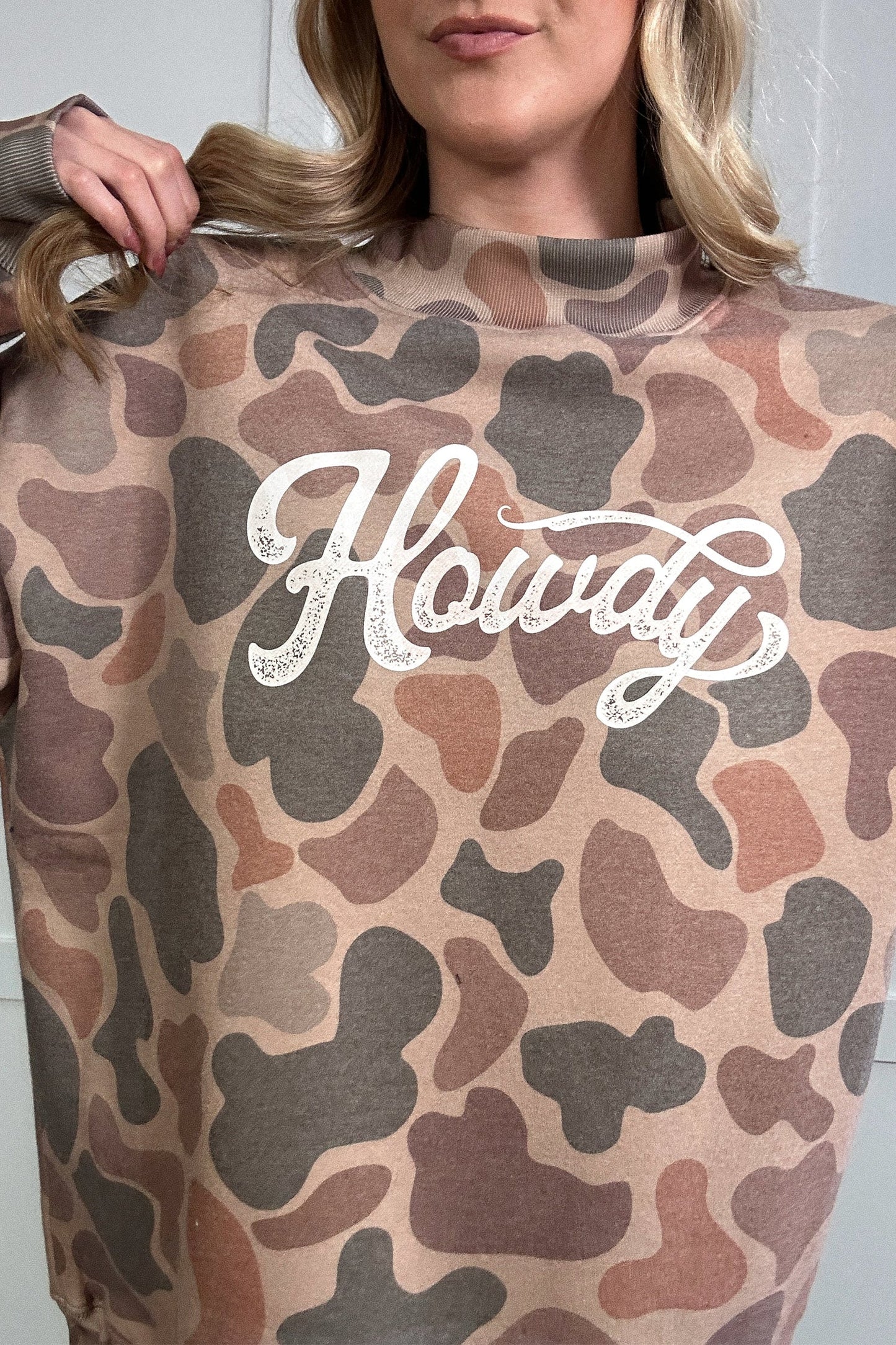 Western Howdy Camo Baggy Pullover Sweatshirt