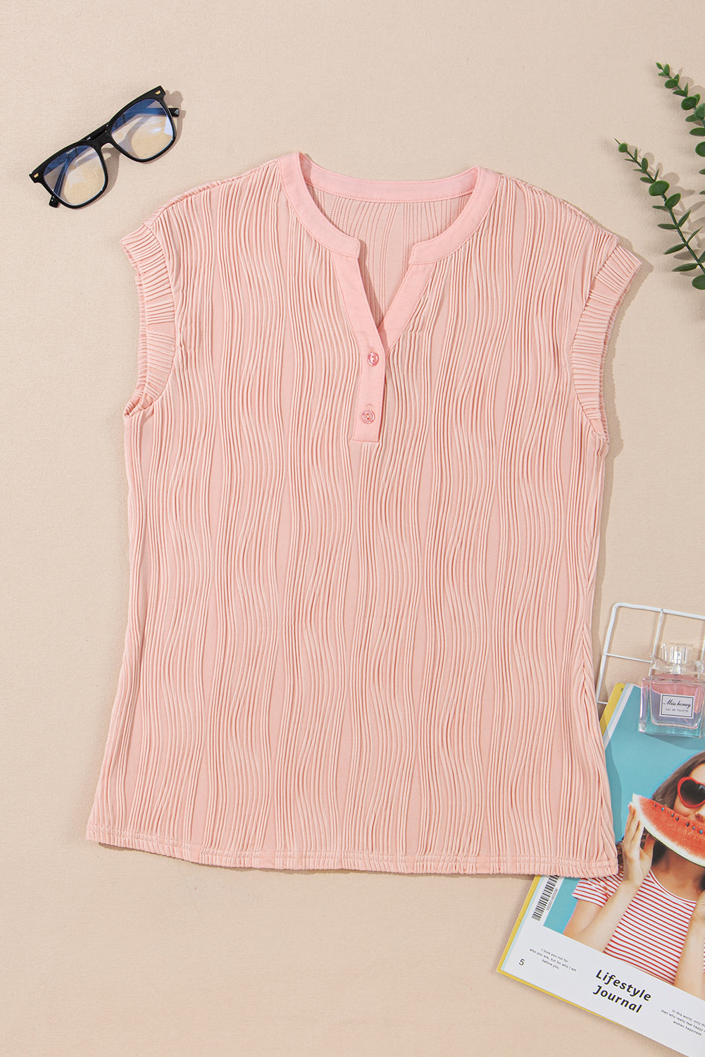 Wavy Textured Button V-Neck Casual Tee