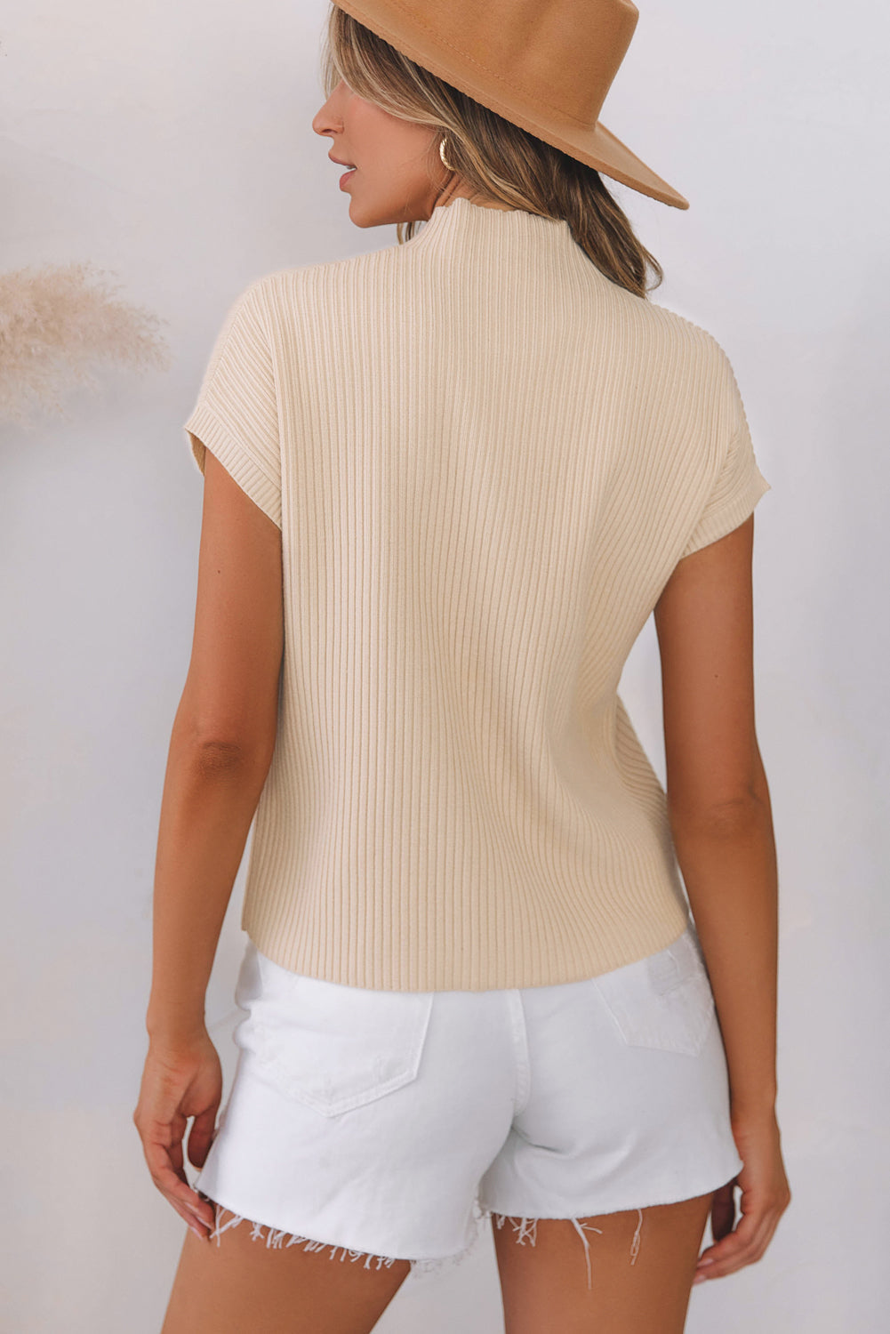 Solid Ribbed Knit Patch Pocket Short Sleeve Sweater