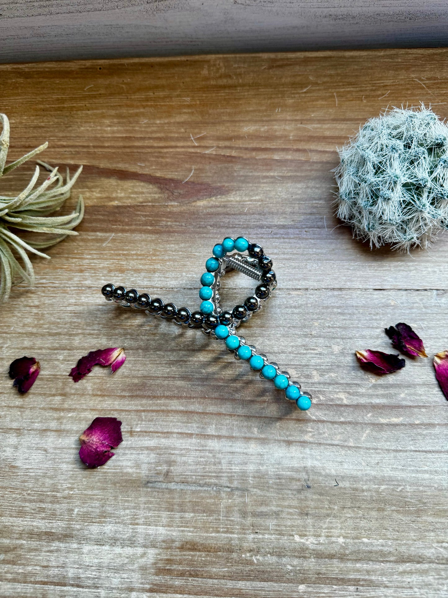 Turquoise and faux pearls Hair Clips