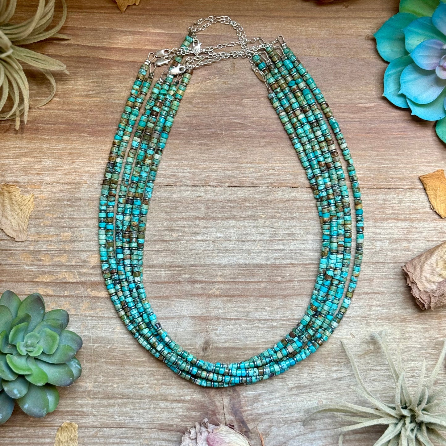Turquoise Heishi & Hematite Necklace – 18"
