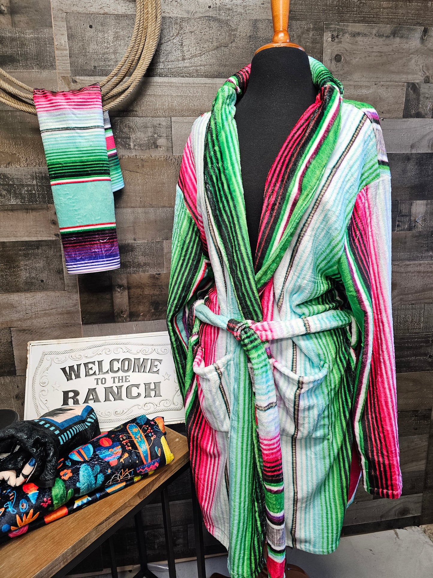 Sample Sale Turquoise Serape Women's Western Bath Robe size LARGE