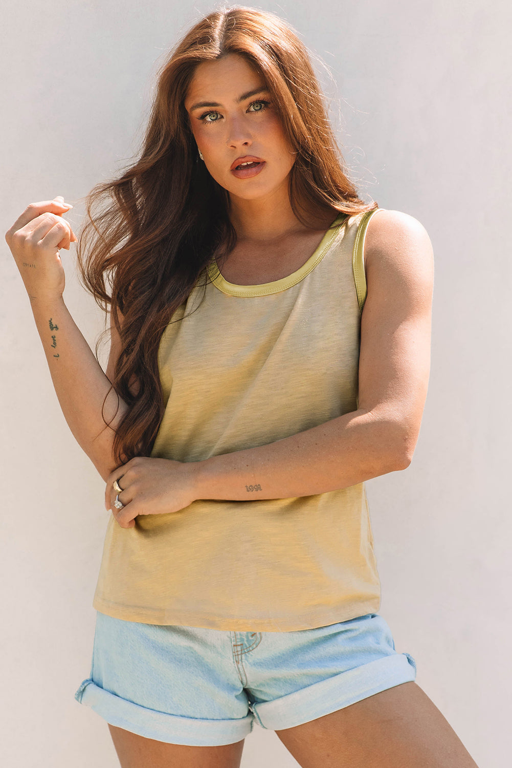Metallic Contrast Trim Scoop Neck Tank Top