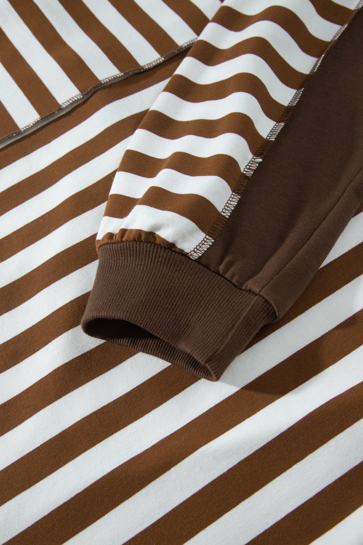 Plus Size Stripe Colorblock Exposed Seam Sweatshirt