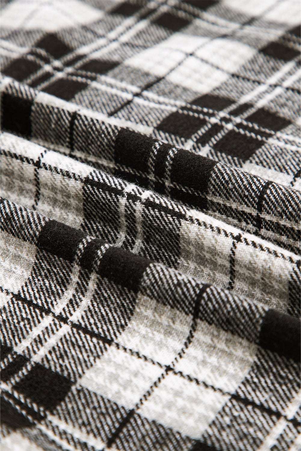 Plaid Chest Pocket Long Sleeve Buttoned Shirt