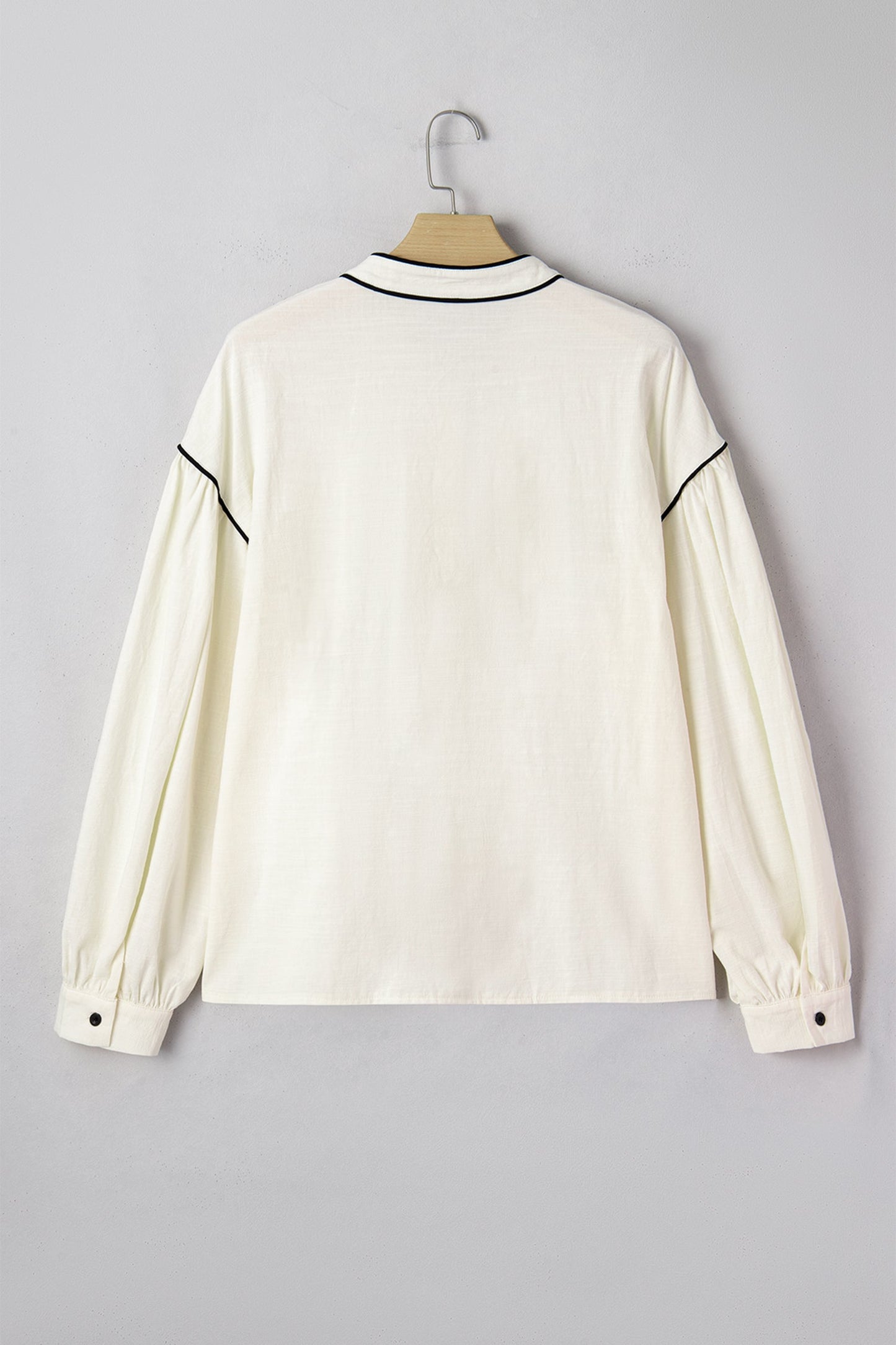 Contrast Trim Buttoned Long Puff Sleeve Shirt