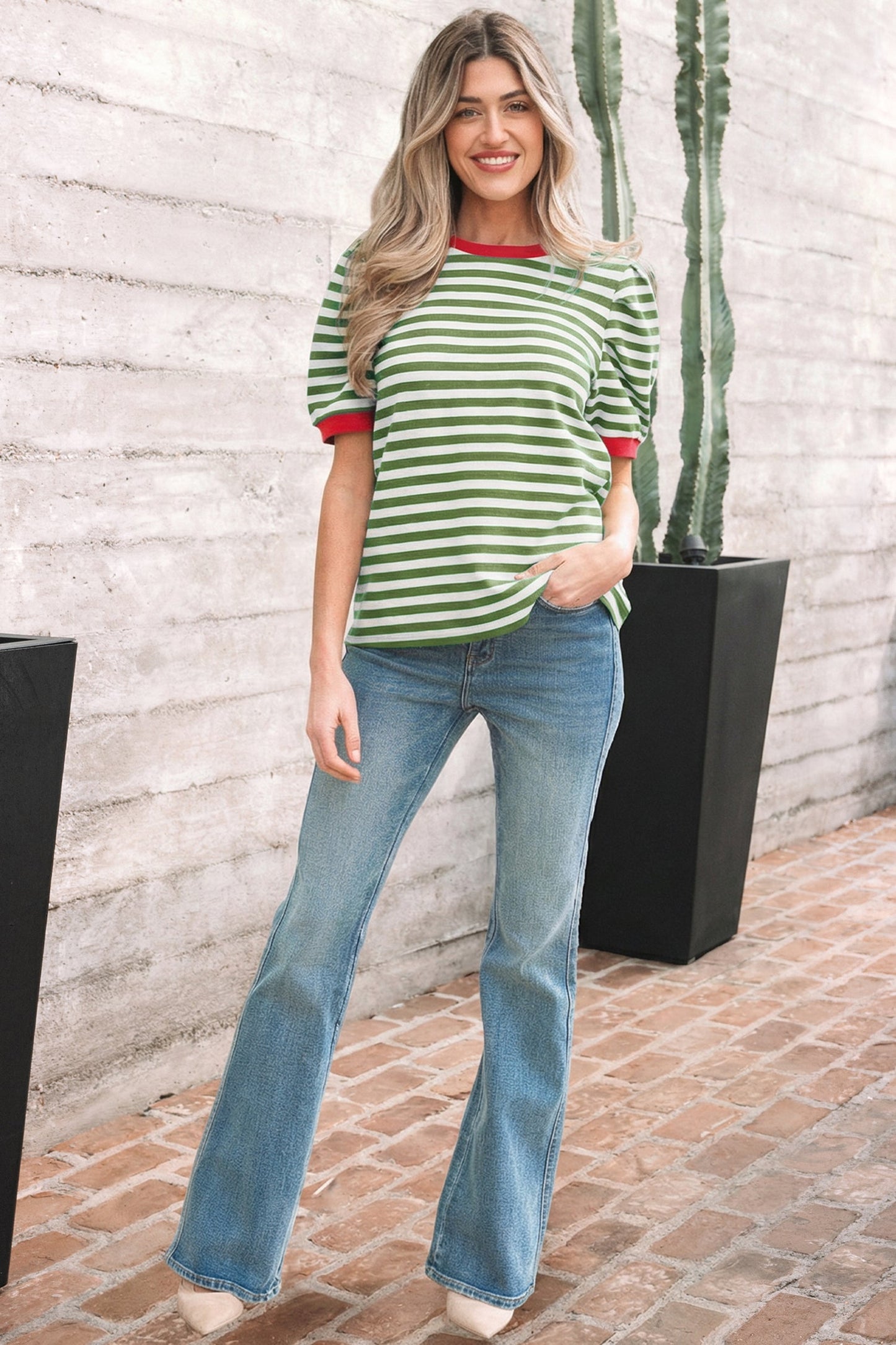 Stripe Contrast Trim Short Puff Sleeve Tee