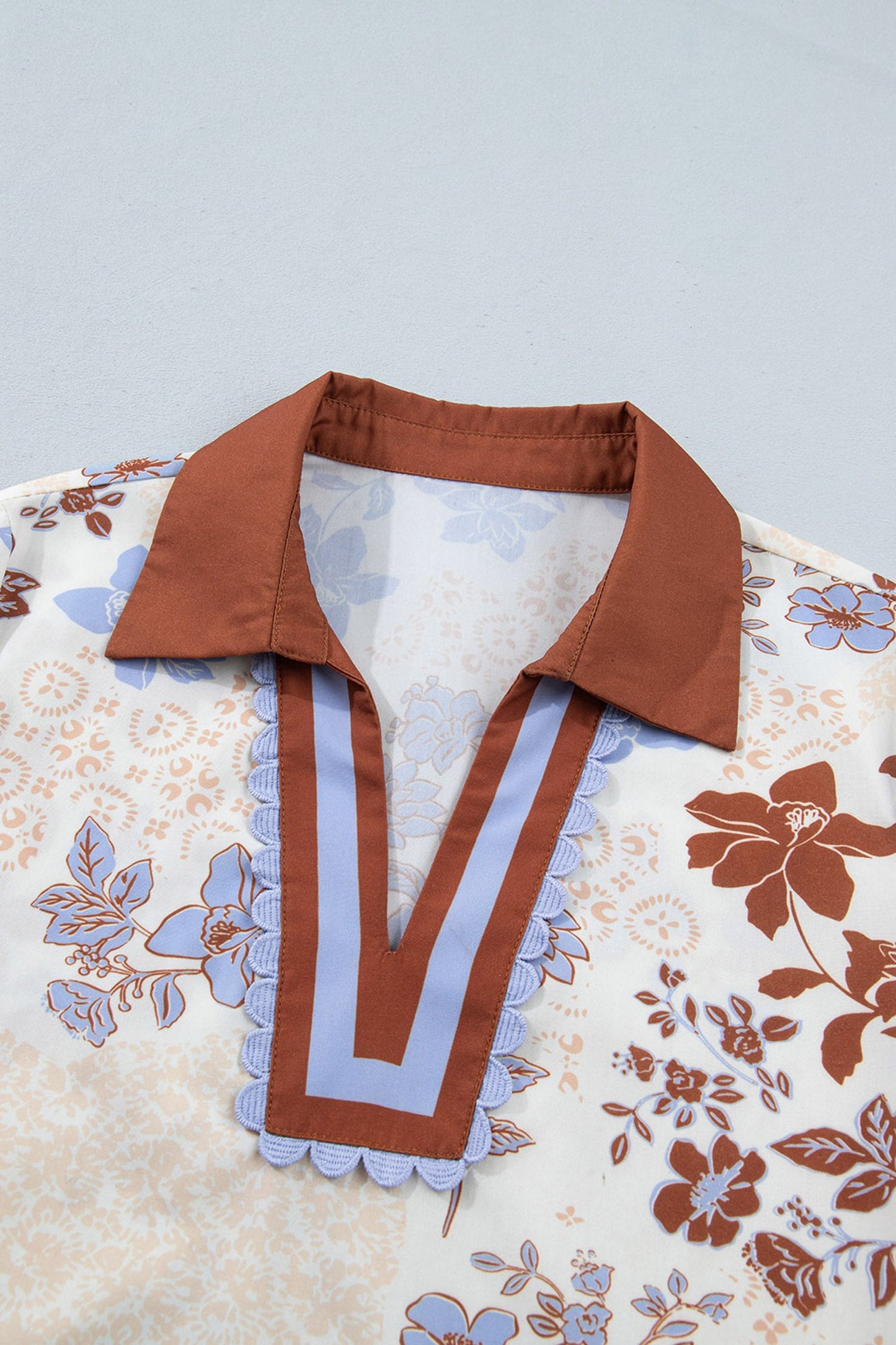 Floral Colorblock Collared V-Neck Long Sleeve Blouse