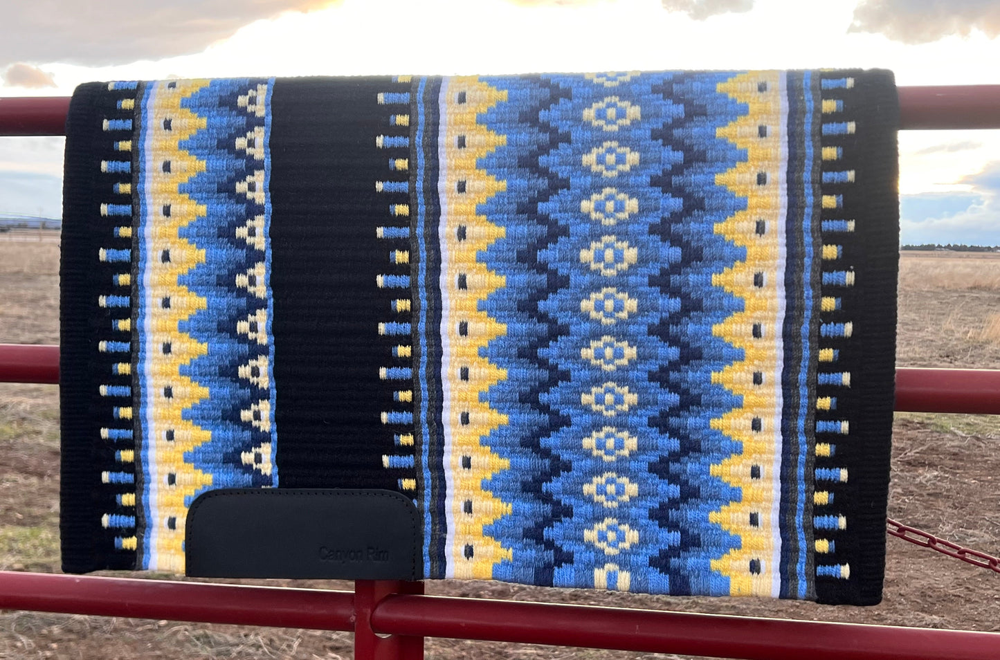 Beautiful Oversized Show Pad