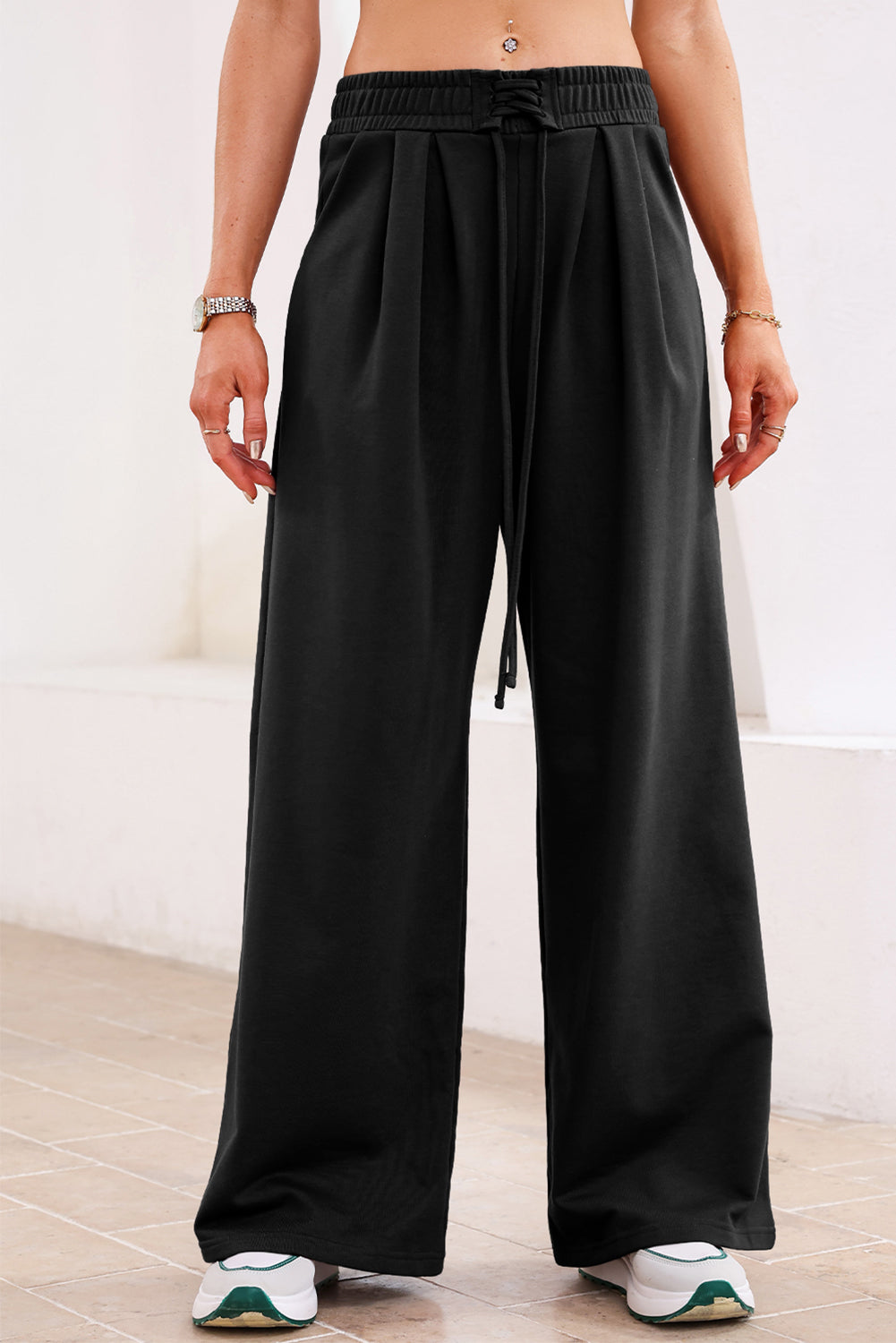 Solid Tied High-Waist Pleated Sweatpants