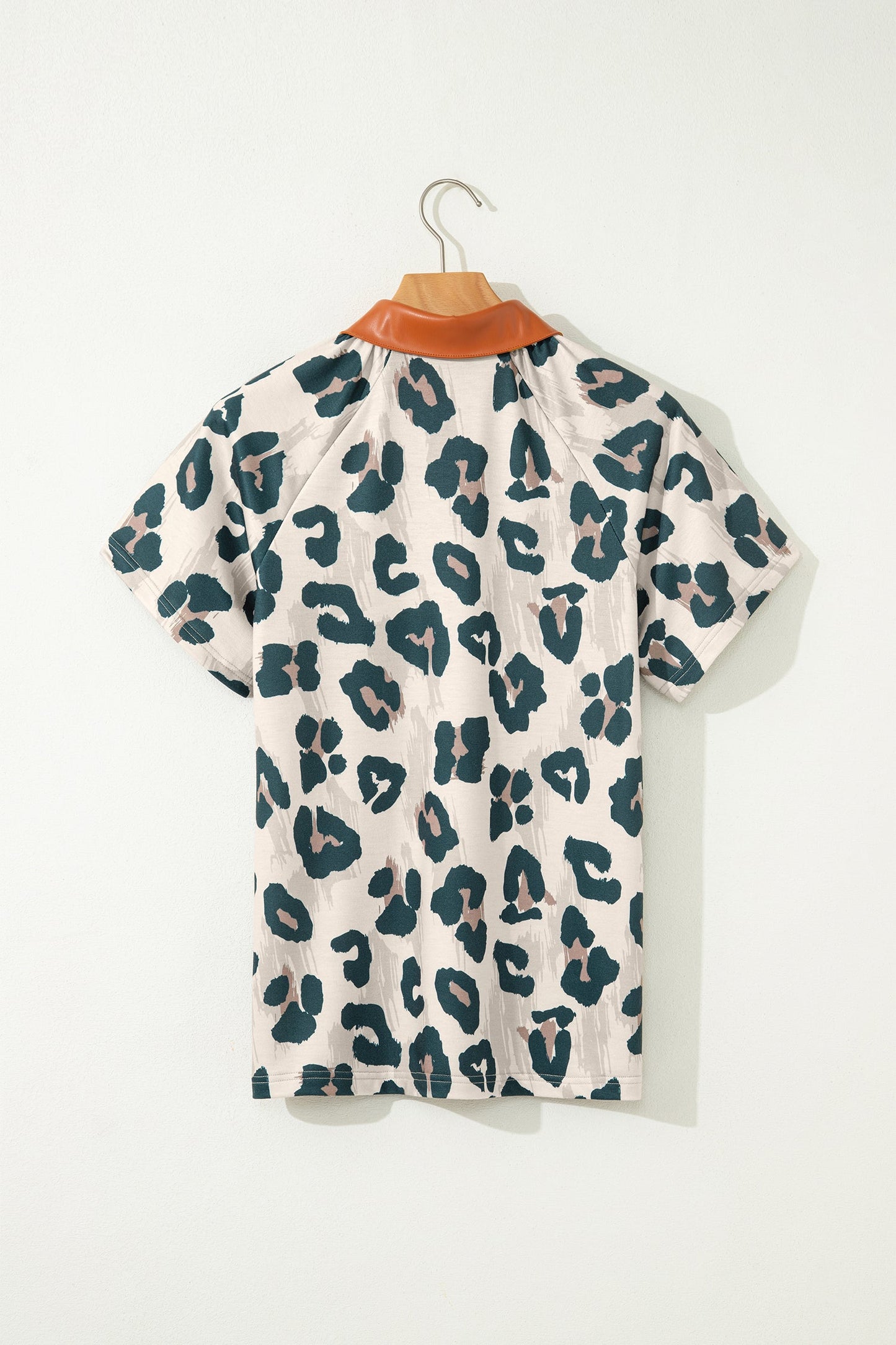Leopard Button Contrast Collar Short Sleeve Blouse