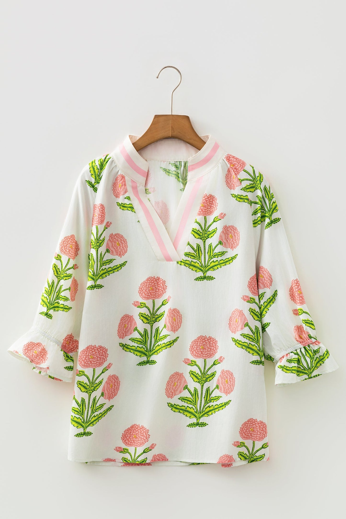 Flower Contrast V-Neck 3/4 Sleeve Blouse