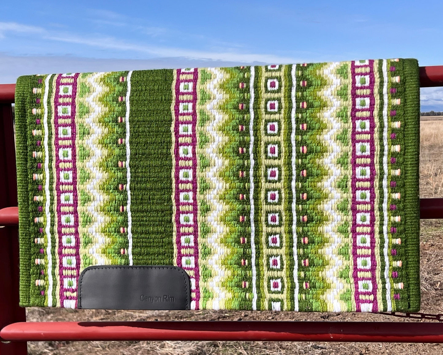 Beautiful oversized show pad