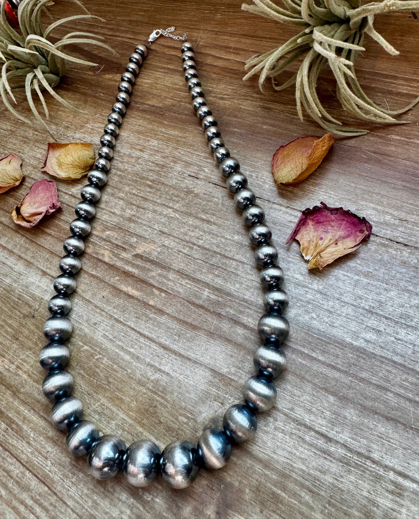 20 1/2 inch 8 to 14 mm Sterling Silver Pearls Necklace