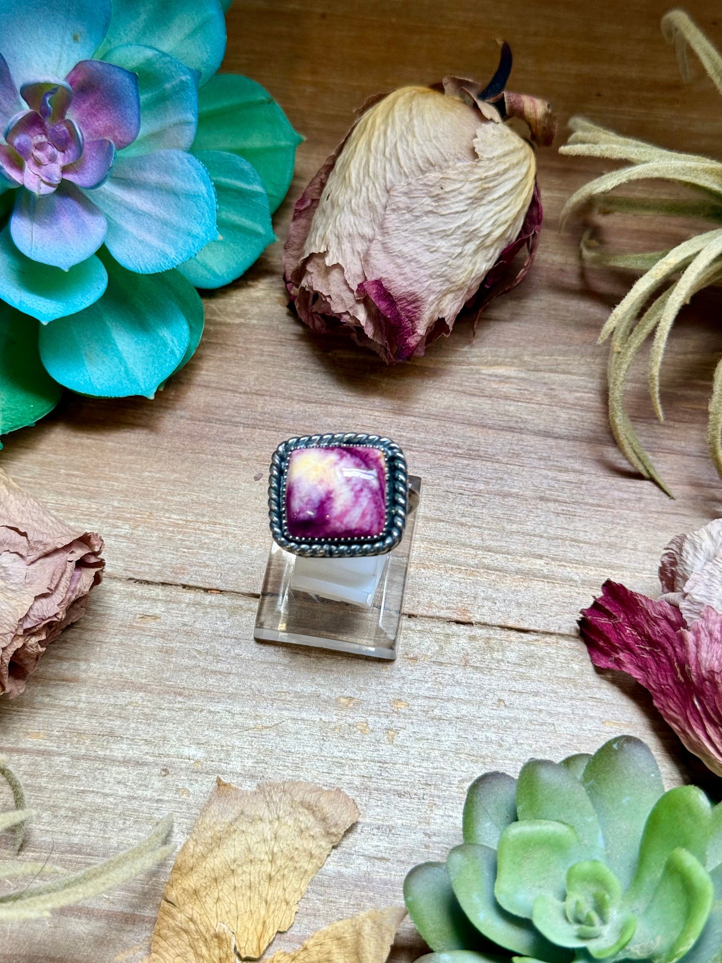 square ring mj purple