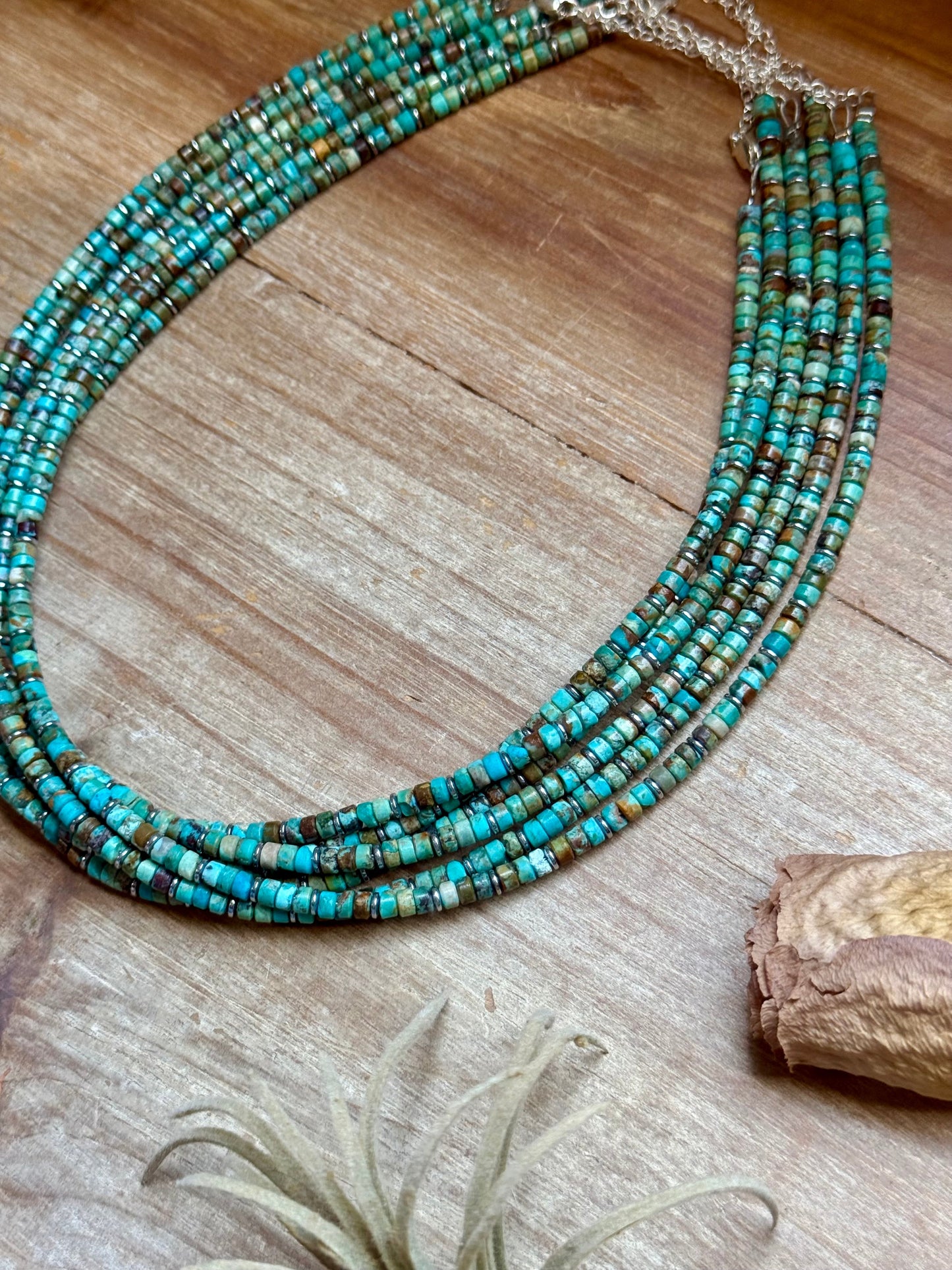 Turquoise Heishi & Hematite Necklace – 18"