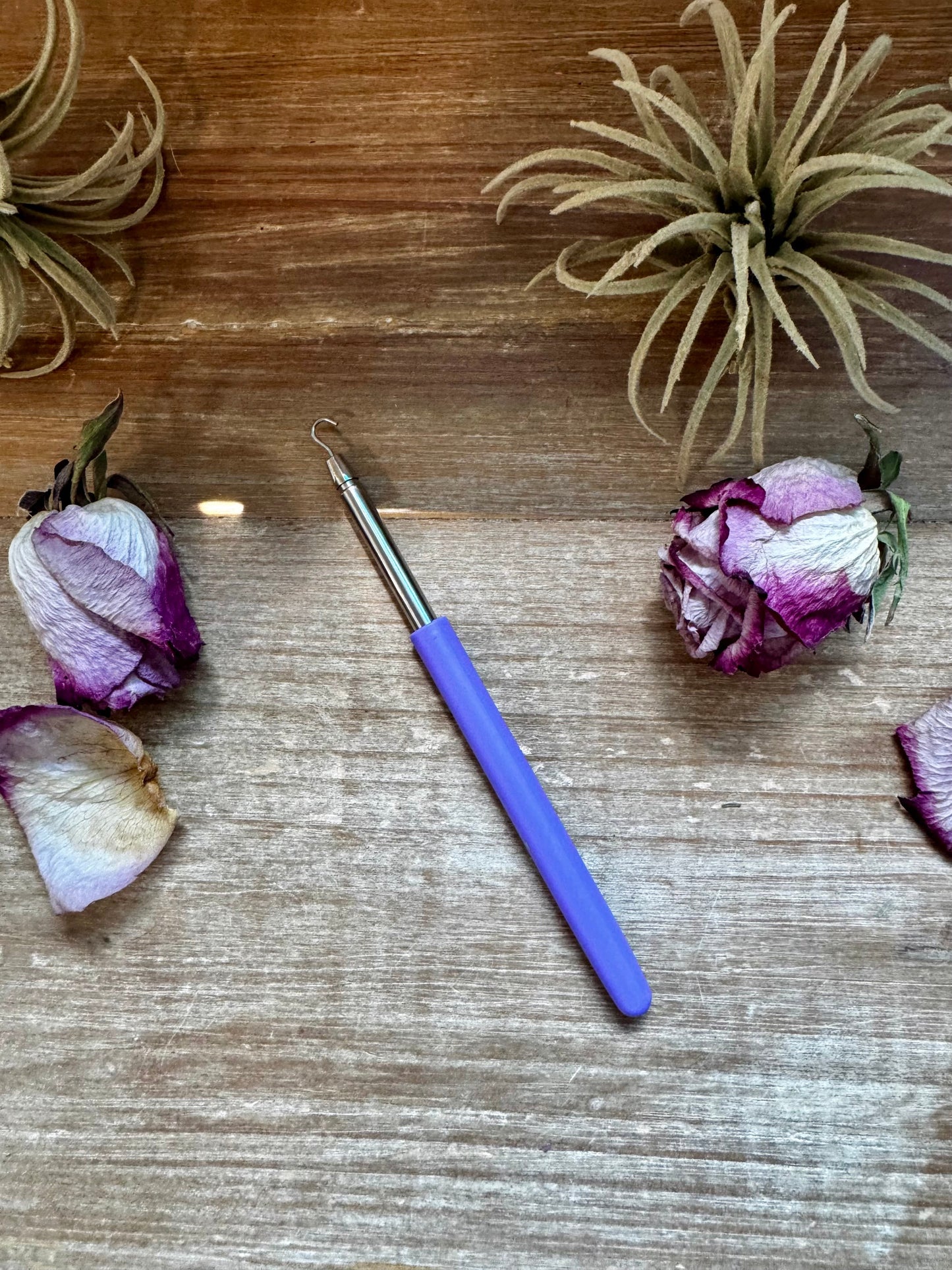 Bracelet Helper Tool – Easy Hook Clasp Fastener – 5 Colors