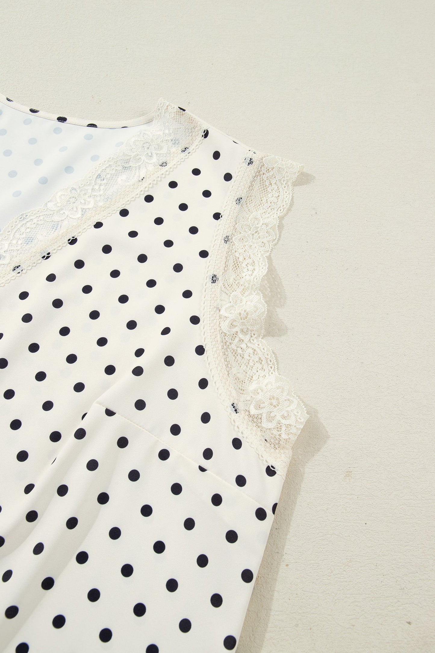 Plus Size Polka Dot Lace V-Neck Sleeveless Top