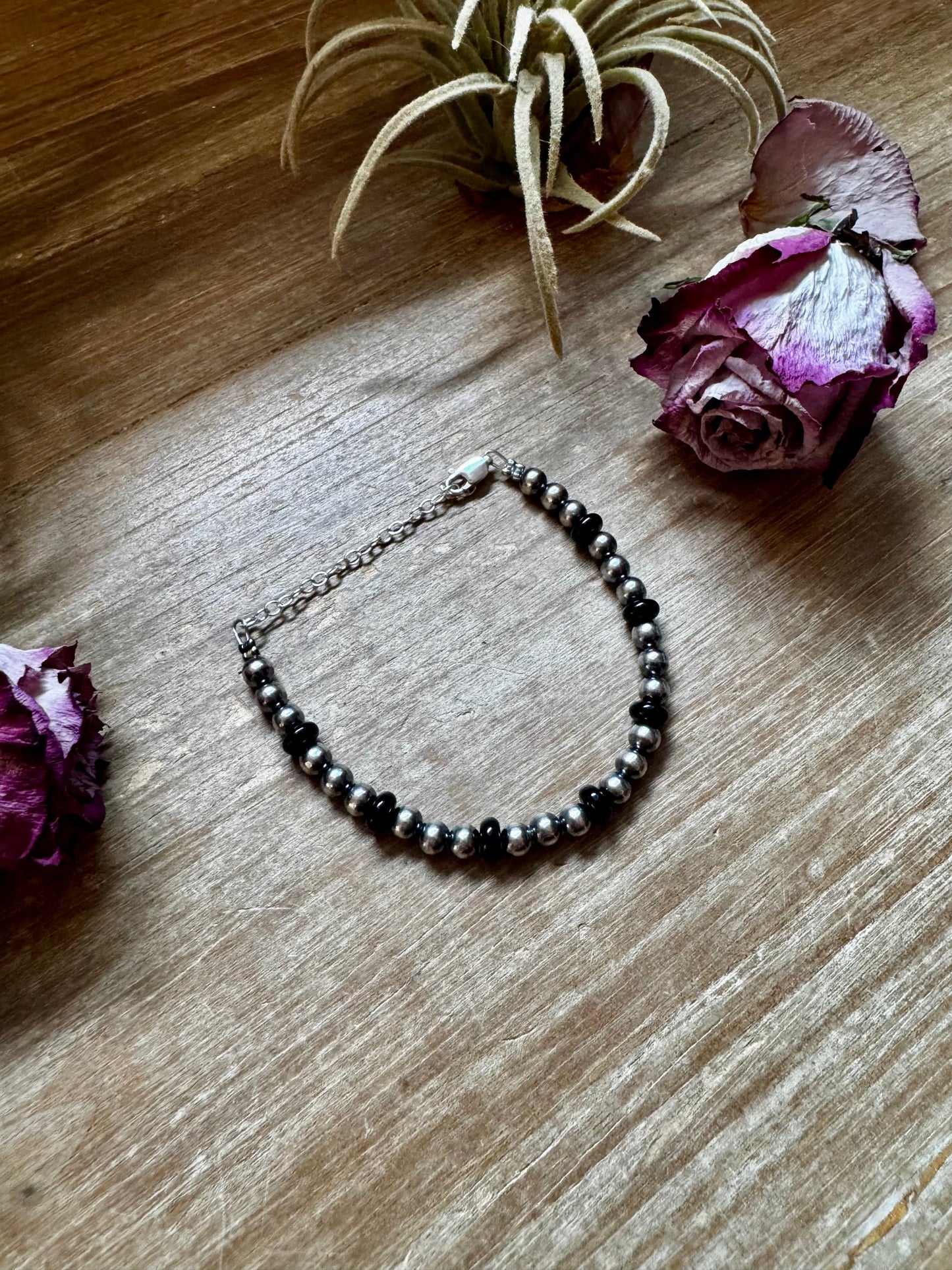 Black Onyx & Sterling Silver Pearl Bracelet – 5mm