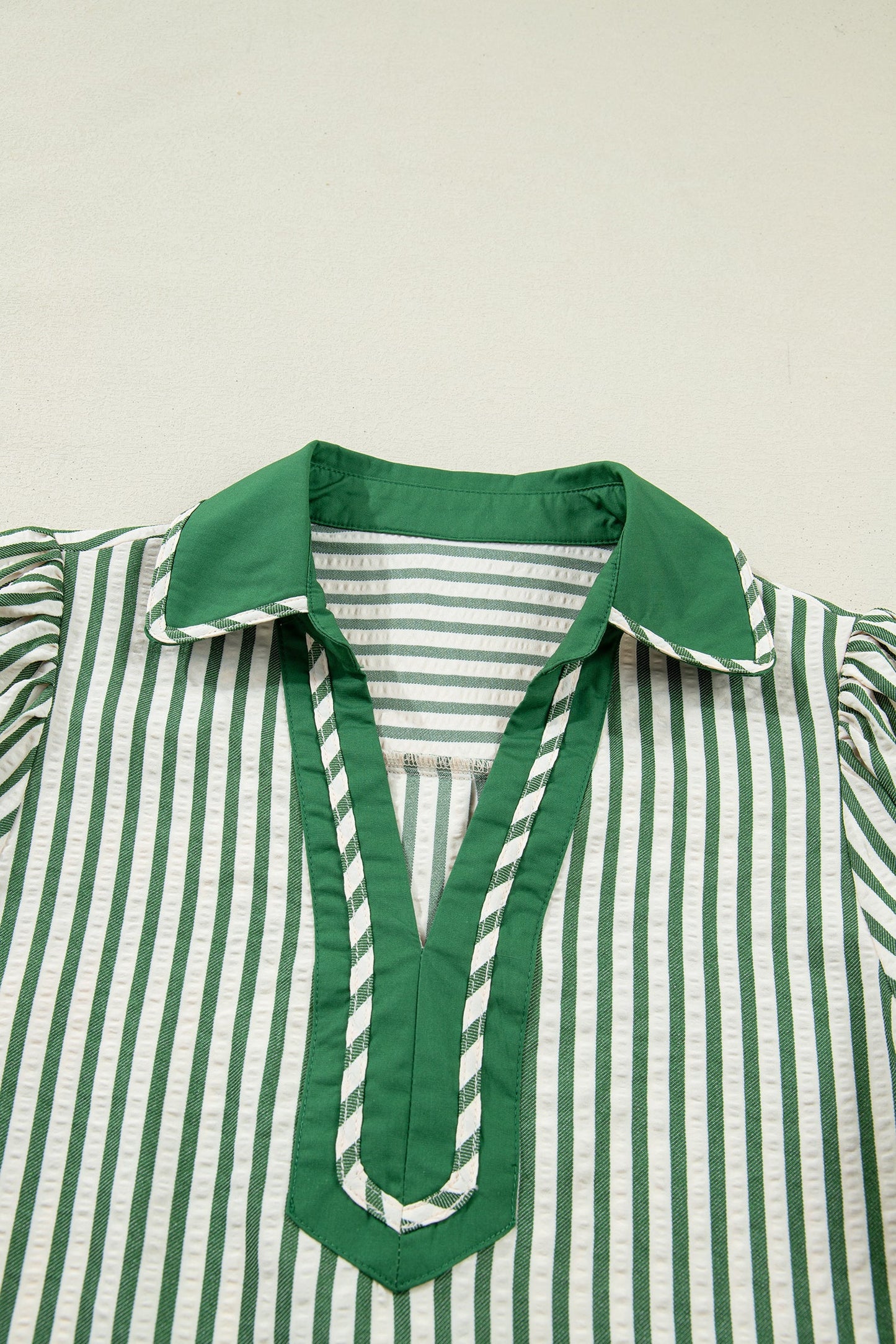 Stripe Collared V-Neck Bubble Sleeve Blouse