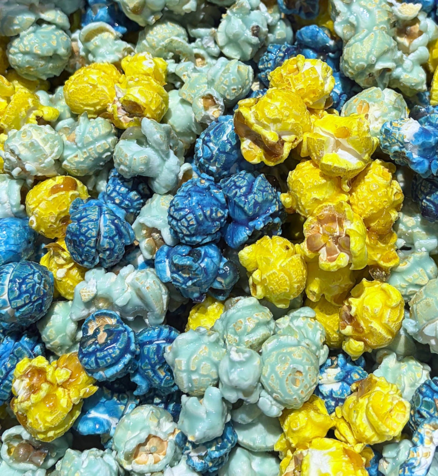 Crown Town - Blueberry, Blue Raspberry & Lemon by PopCulture Gourmet Popcorn