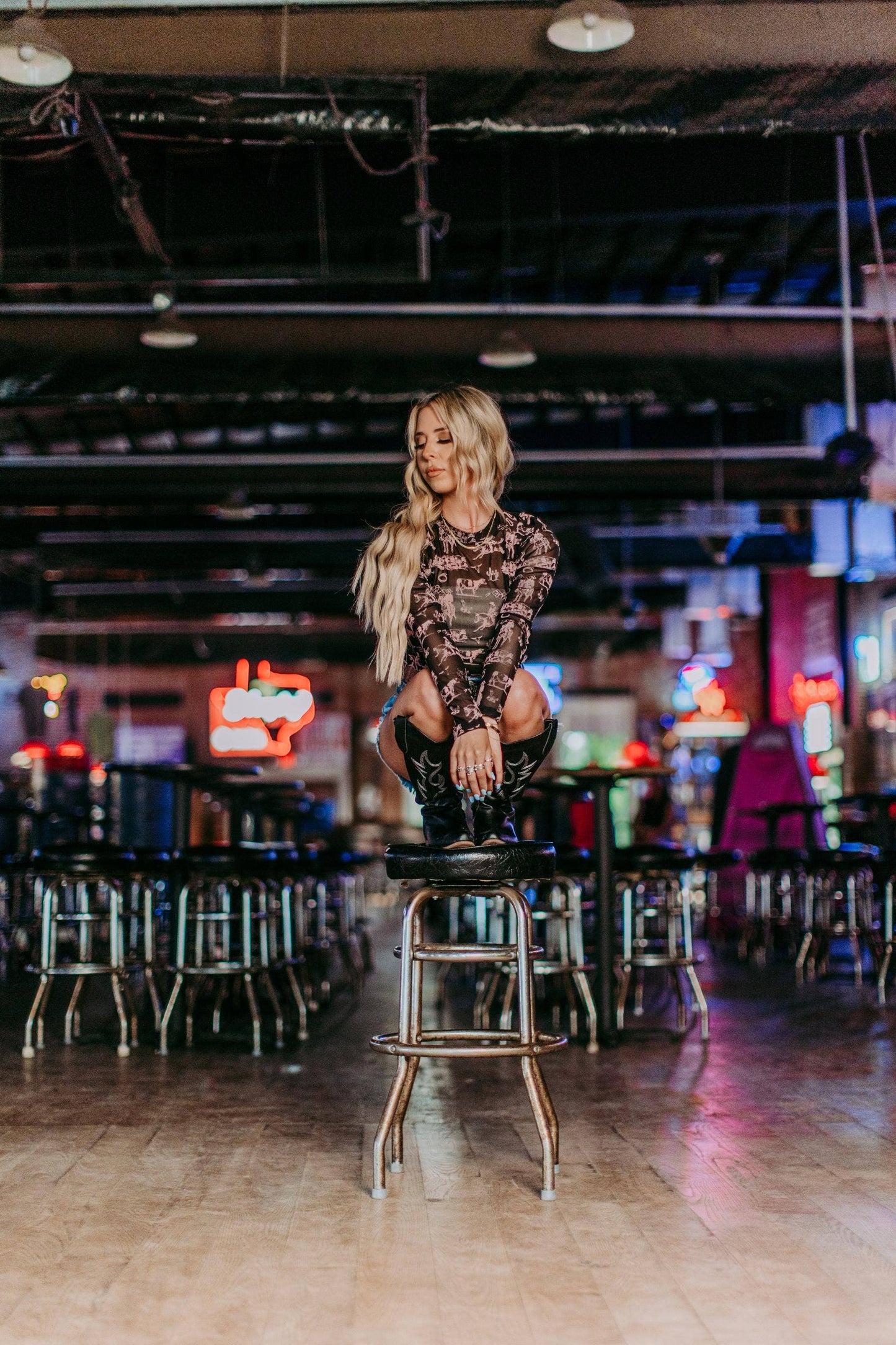 MK530 Western Scene 3D Print Mesh Top