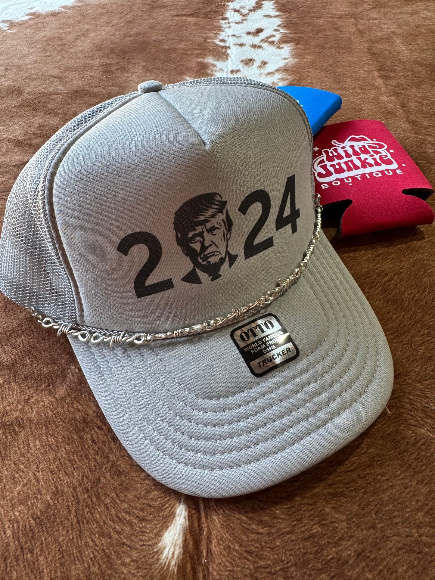 Barbed Wire Hat Chain