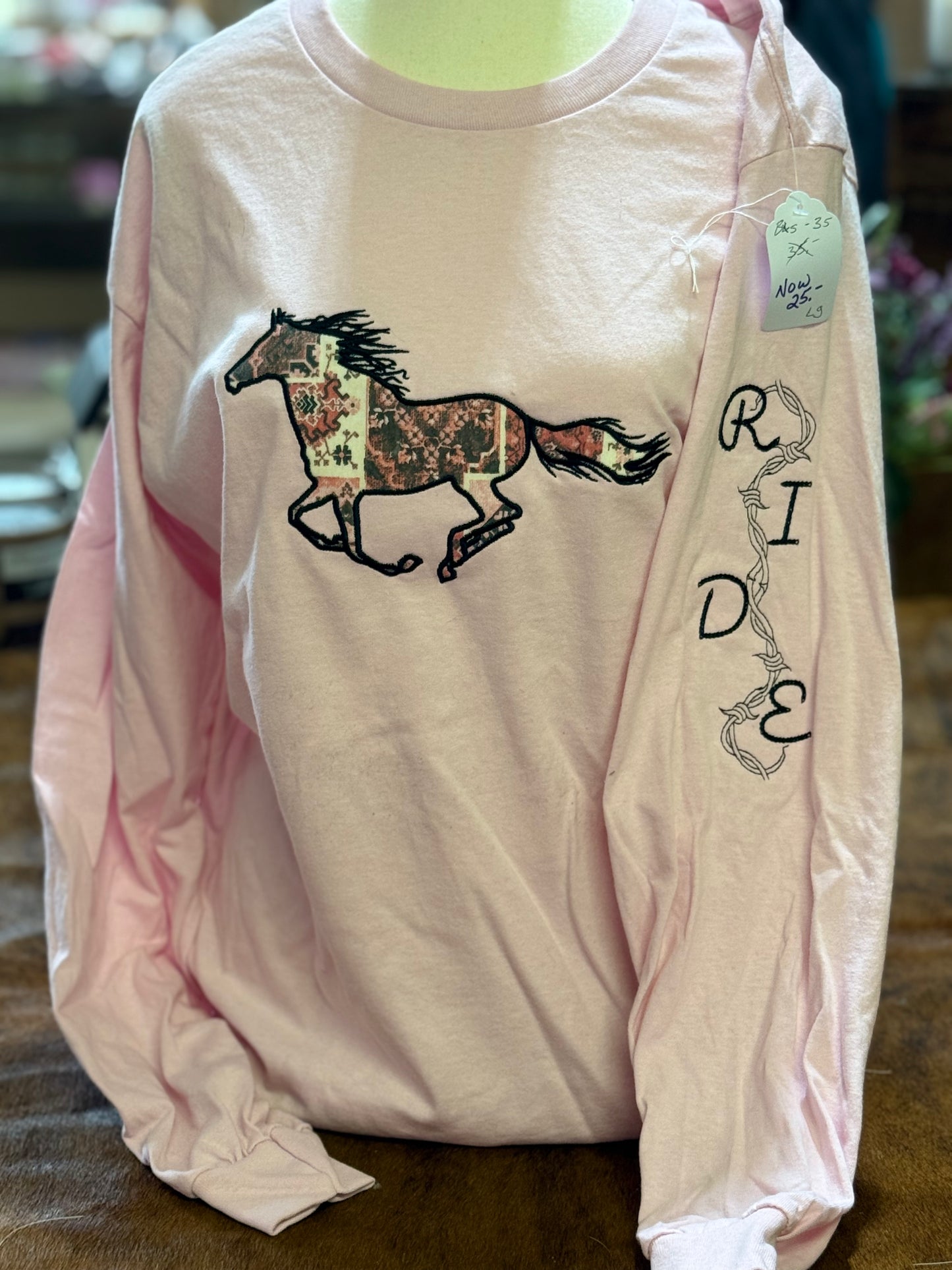 Barn Star Swag Barb Wire Ride Embroidered Pale Pink Long sleeve