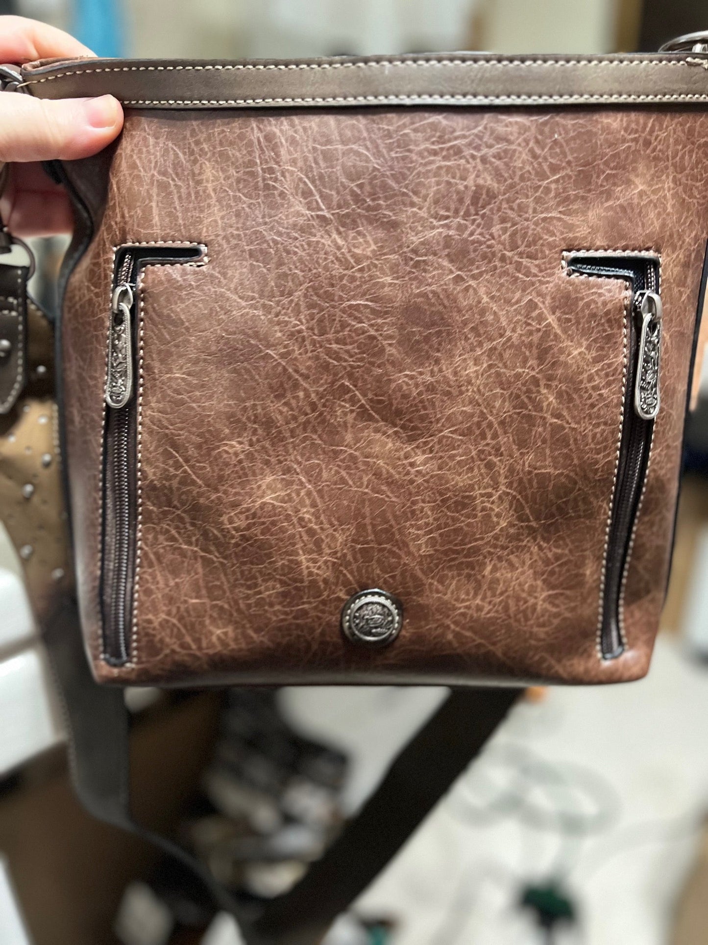 Murdoch Justin Women's Concho Inlay Crossbody Handbag and Wallet Combo