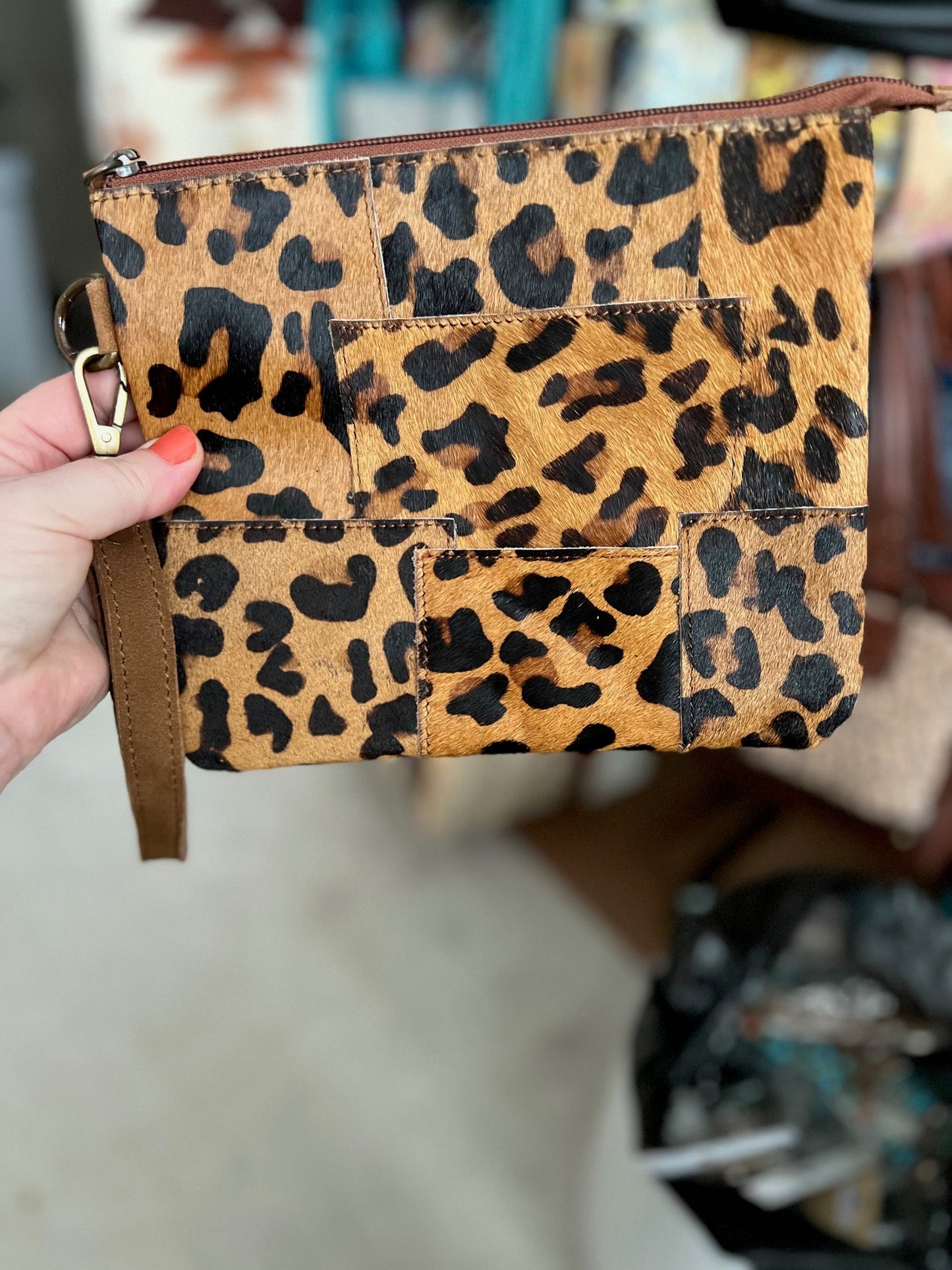 Cowhide Zip Wristlets Handbag