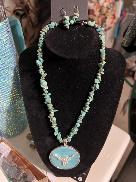 Turquoise Fashion Chunky Bullhead Necklace and Earring Set