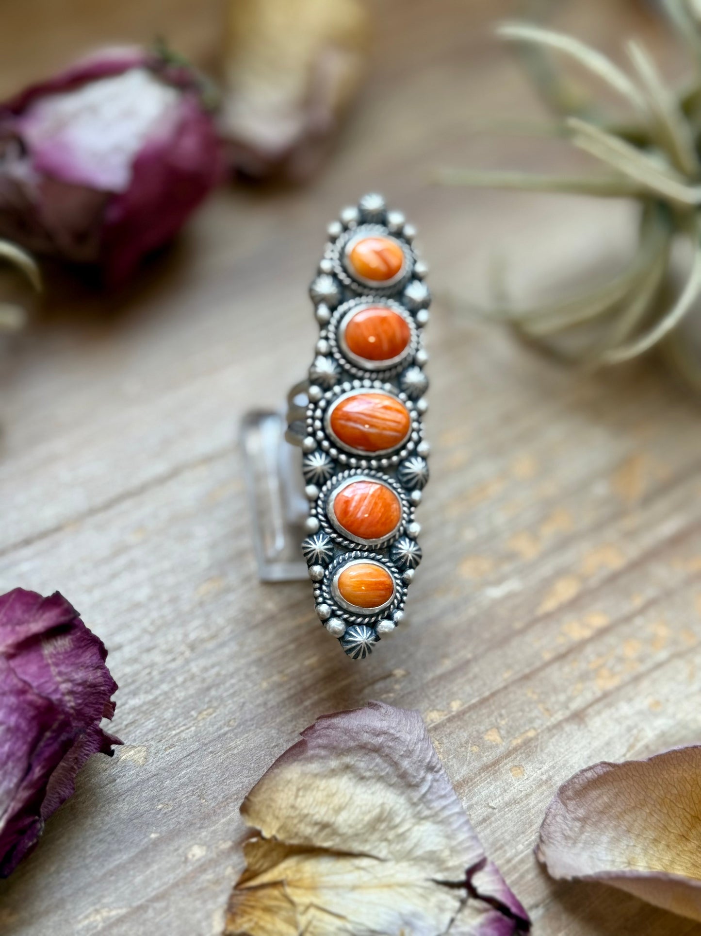Sterling Silver Orange Spiny Oyster Crawler Ring – Size 8.5 – Artist Shay Pfeiffer