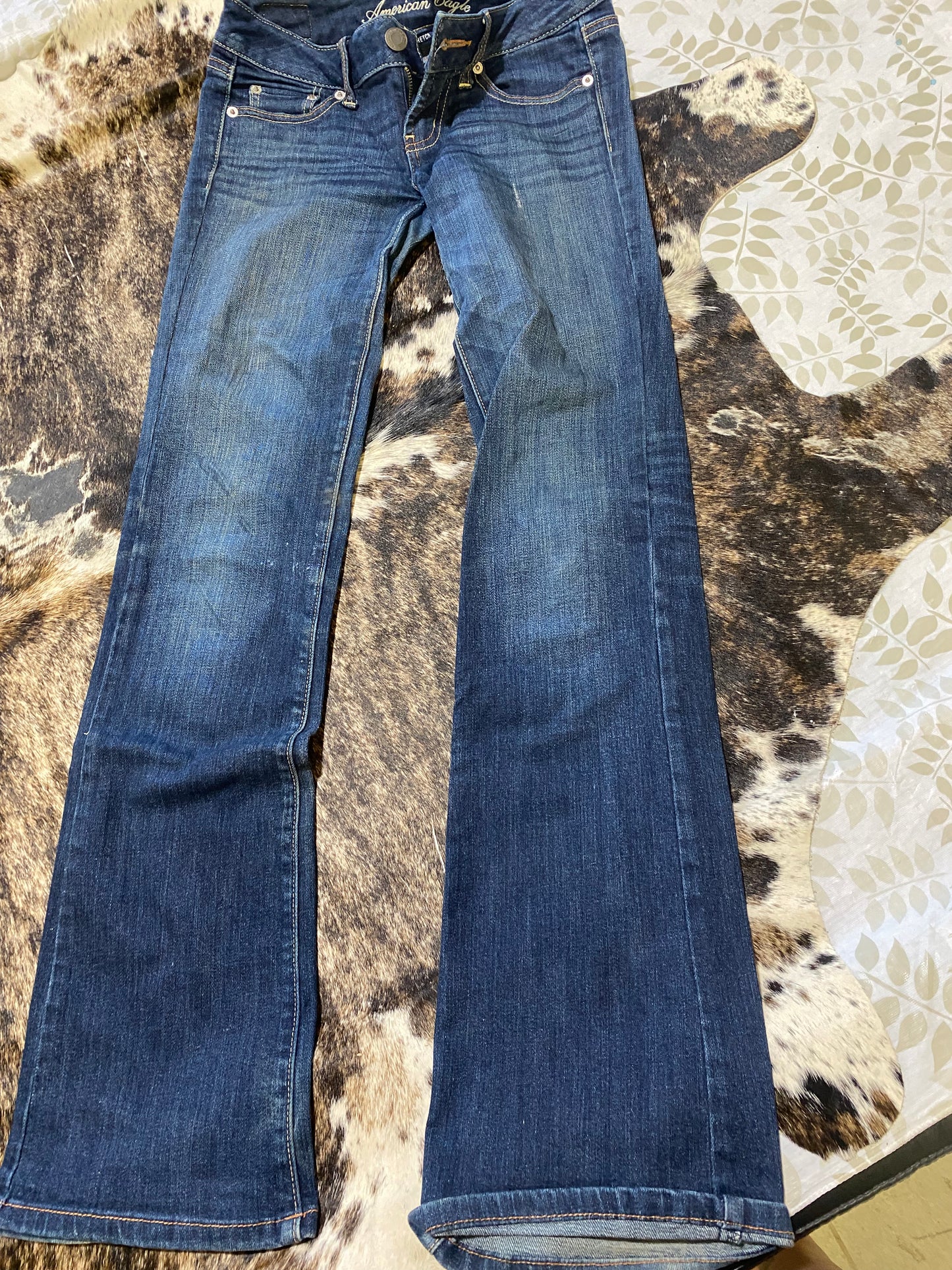American Eagle Super Stretch Consignment Jeans