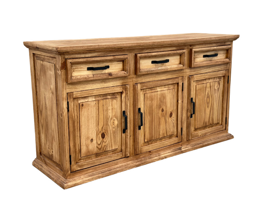 Traditional Medium Rustic Hutch & Buffet